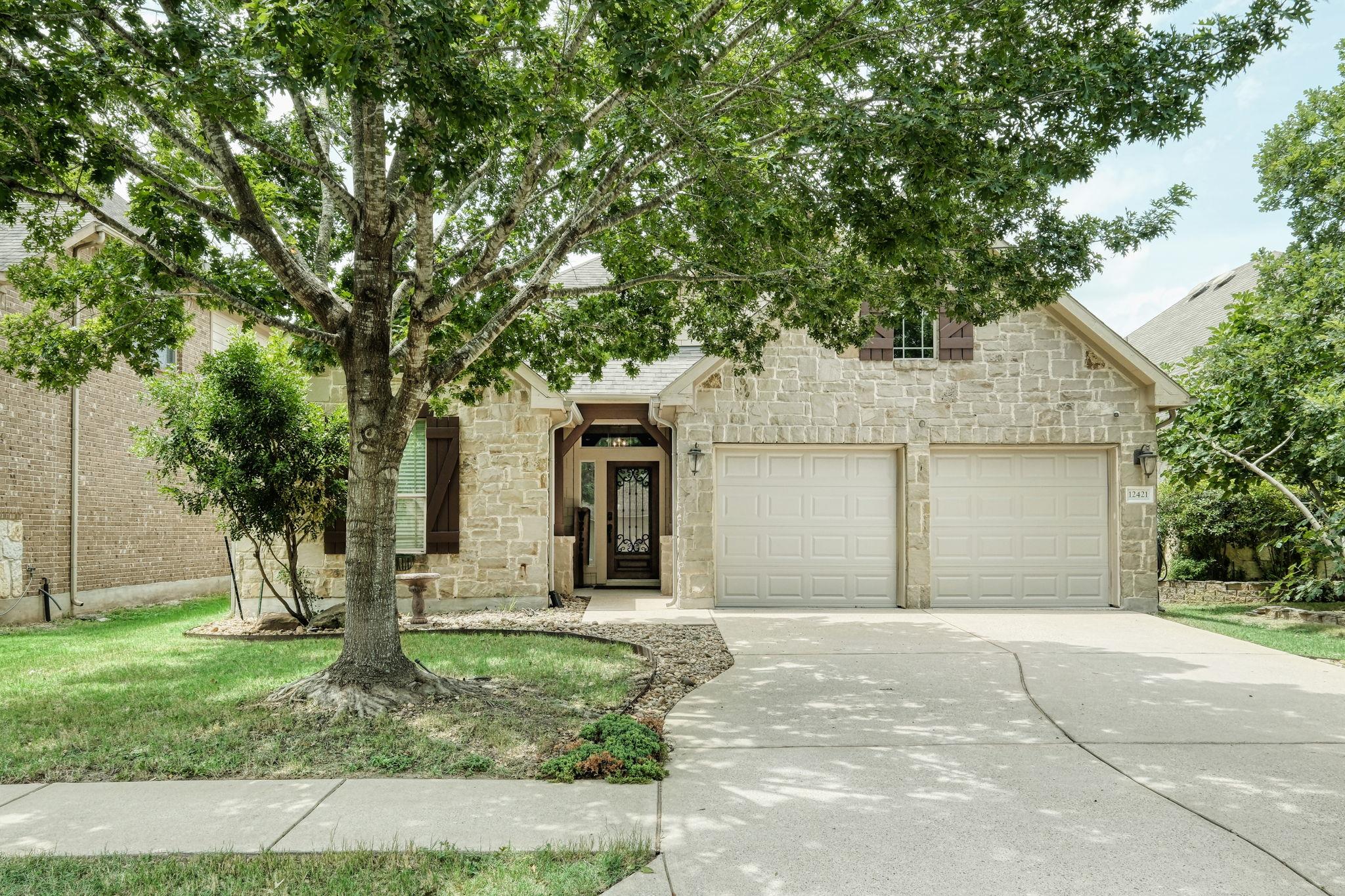 12421 Black Hills Dr Property Photo 1