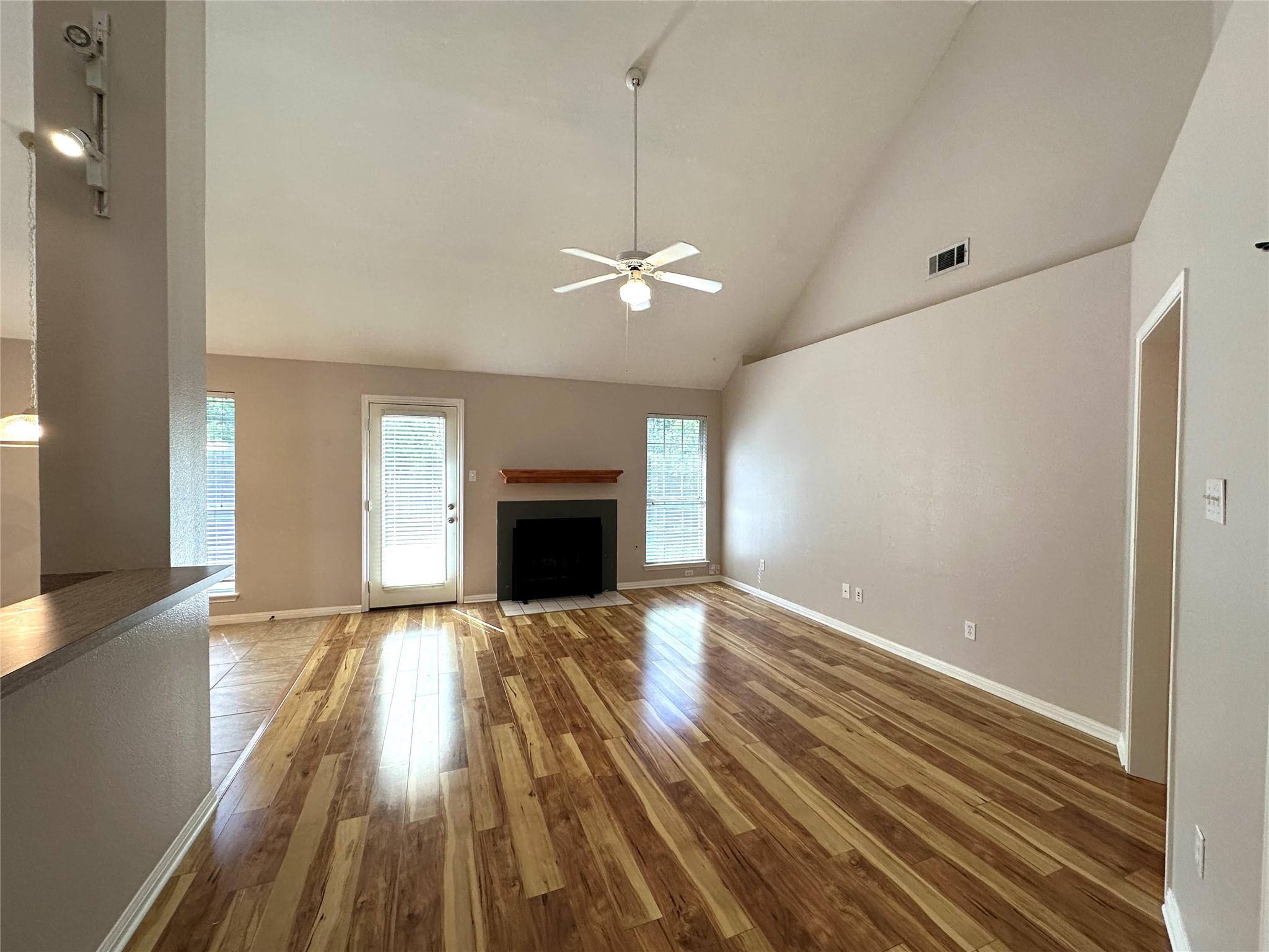 7903 Tiger Eye Cv Property Photo 4