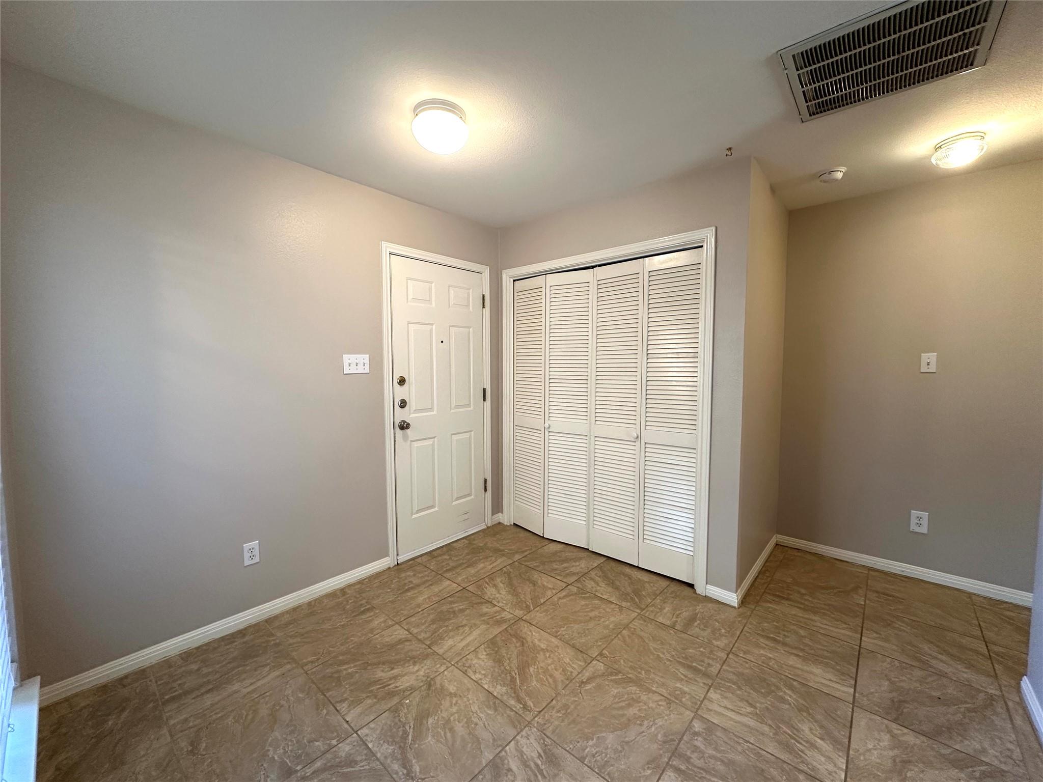 7903 Tiger Eye Cv Property Photo 10