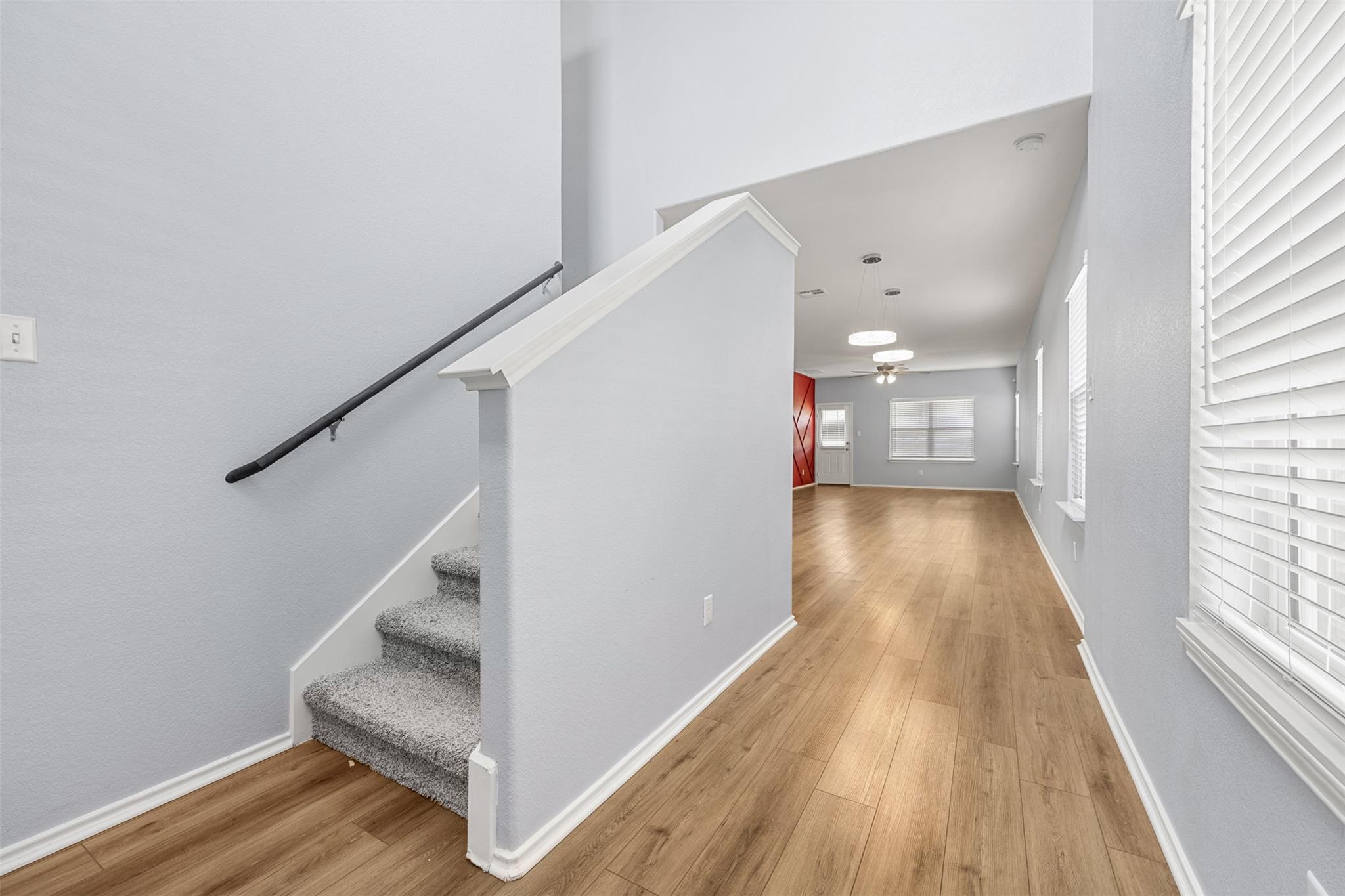 421 Perfect World Loop Property Photo 13