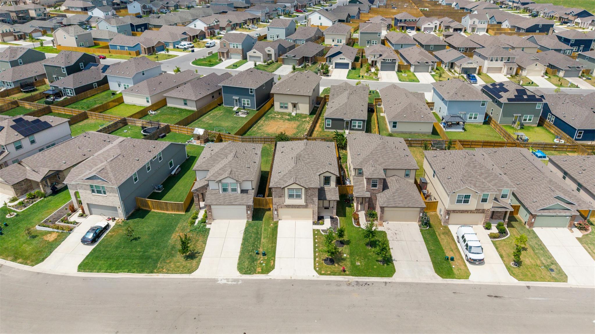 421 Perfect World Loop Property Photo 21