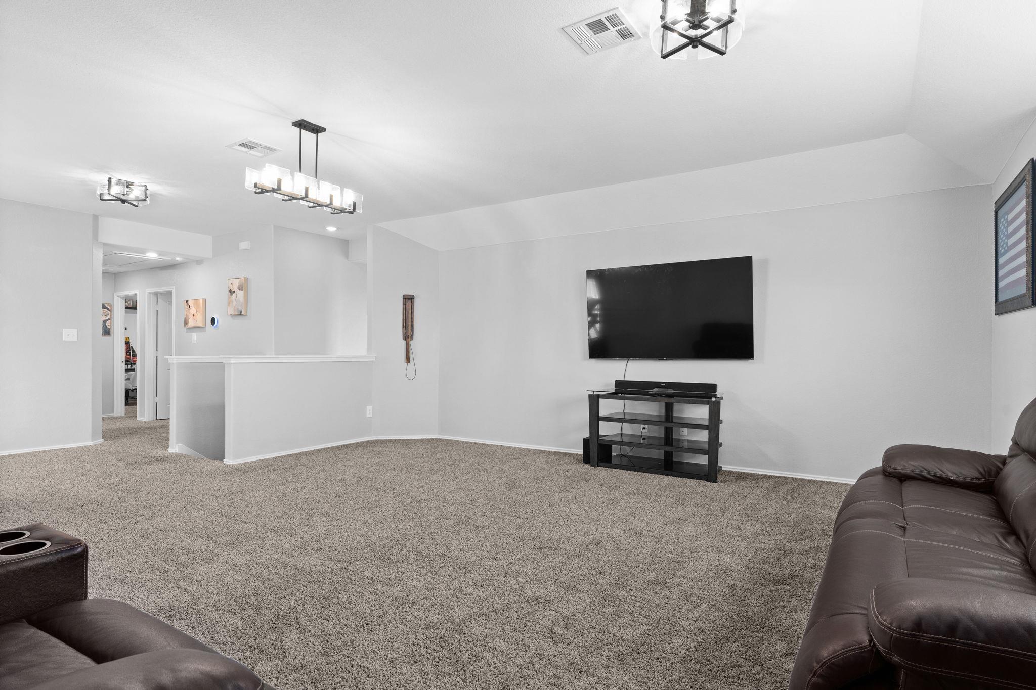 421 Perfect World Loop Property Photo 22