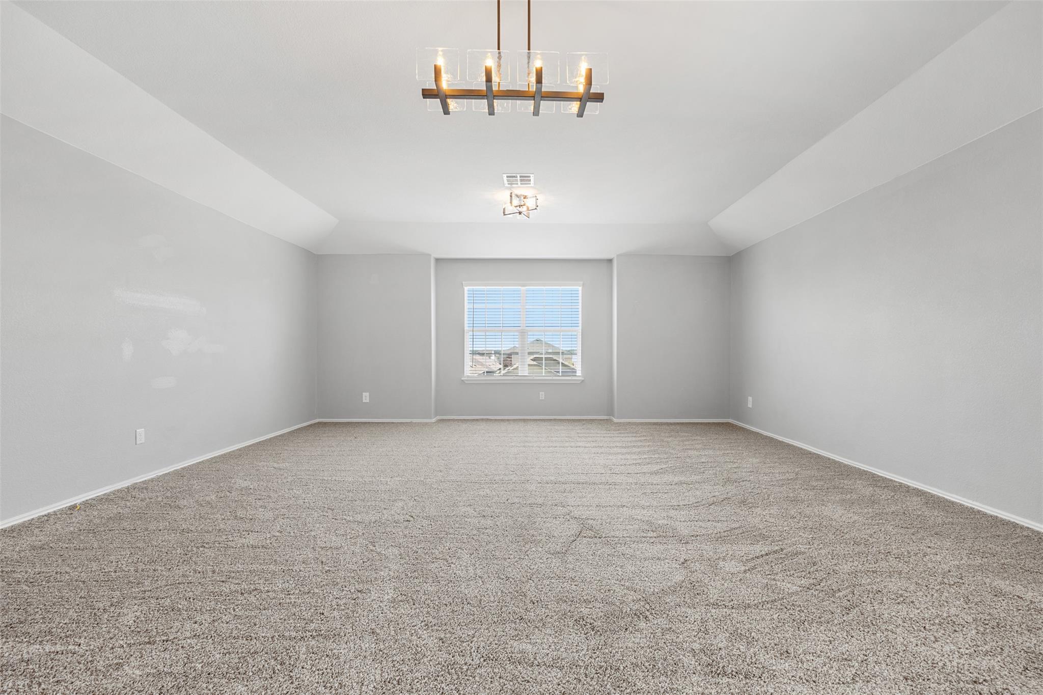 421 Perfect World Loop Property Photo 24