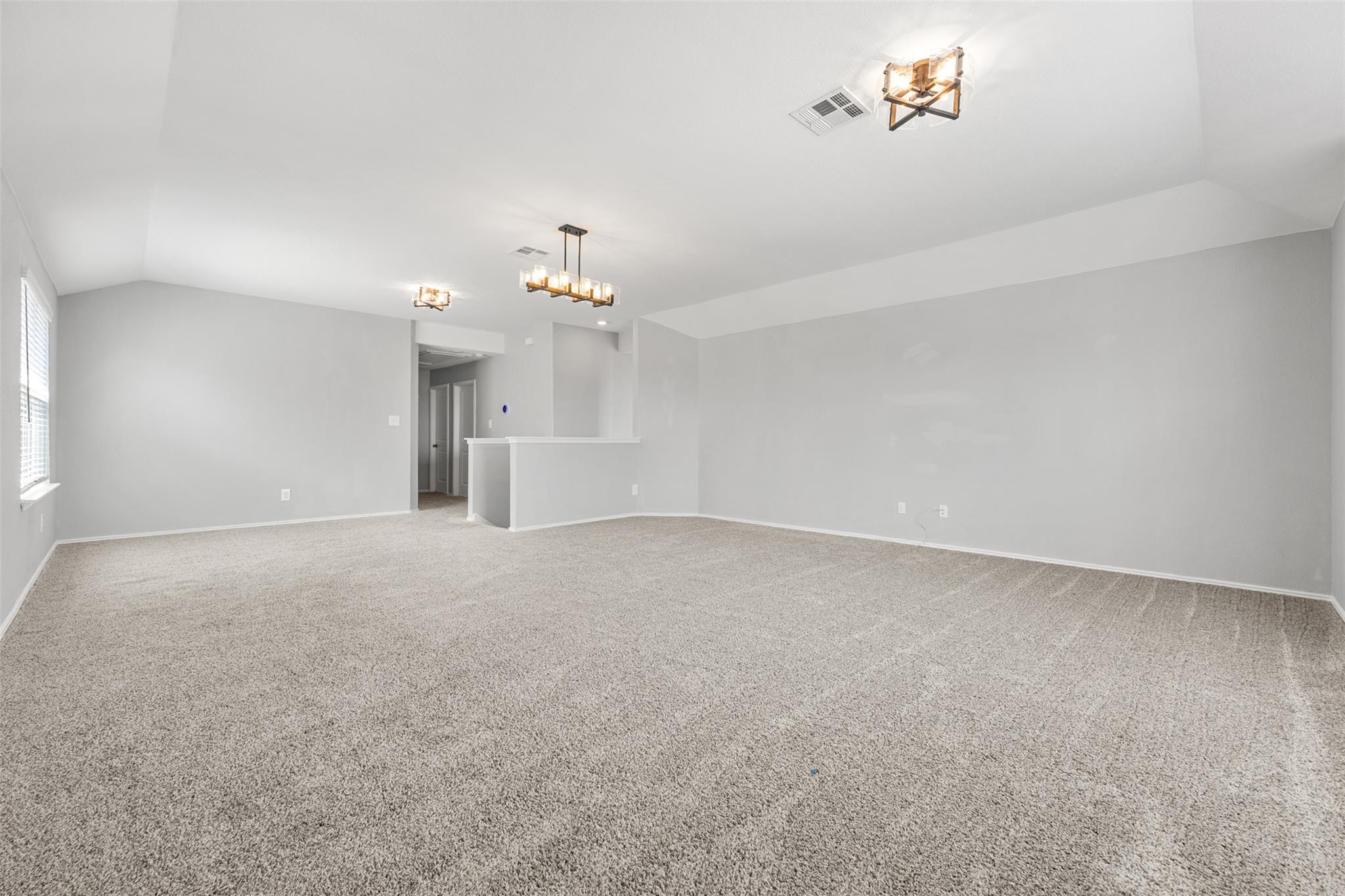 421 Perfect World Loop Property Photo 25