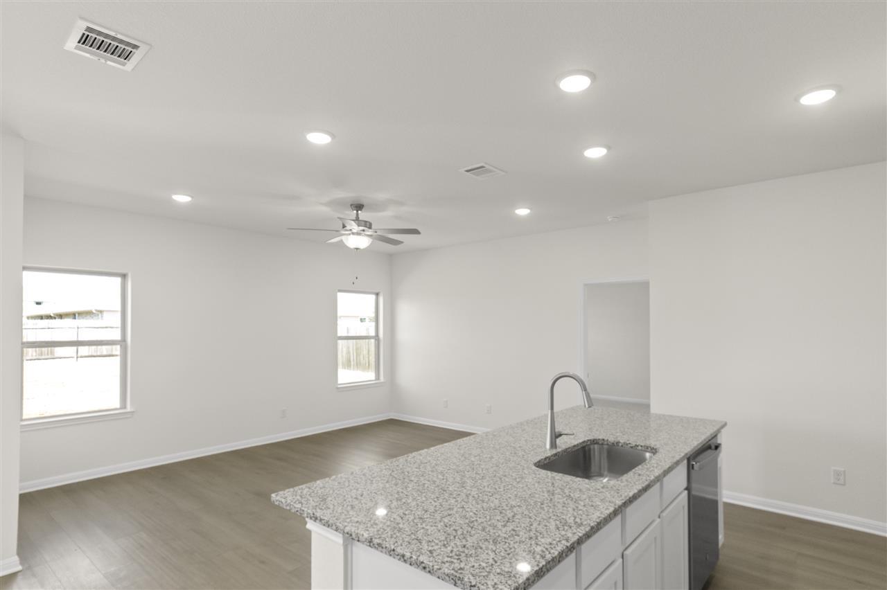 18220 Emu Ln Property Photo 17