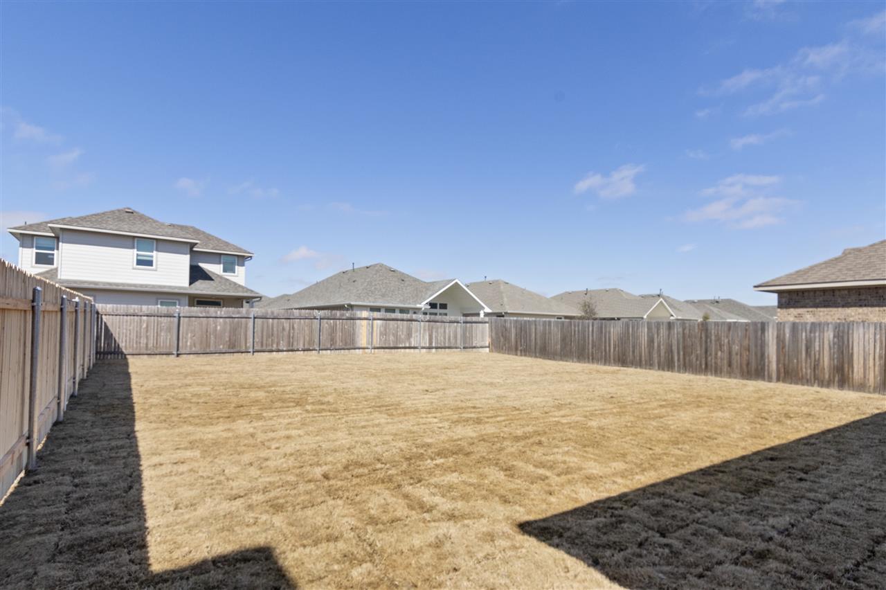 18220 Emu Ln Property Photo 27
