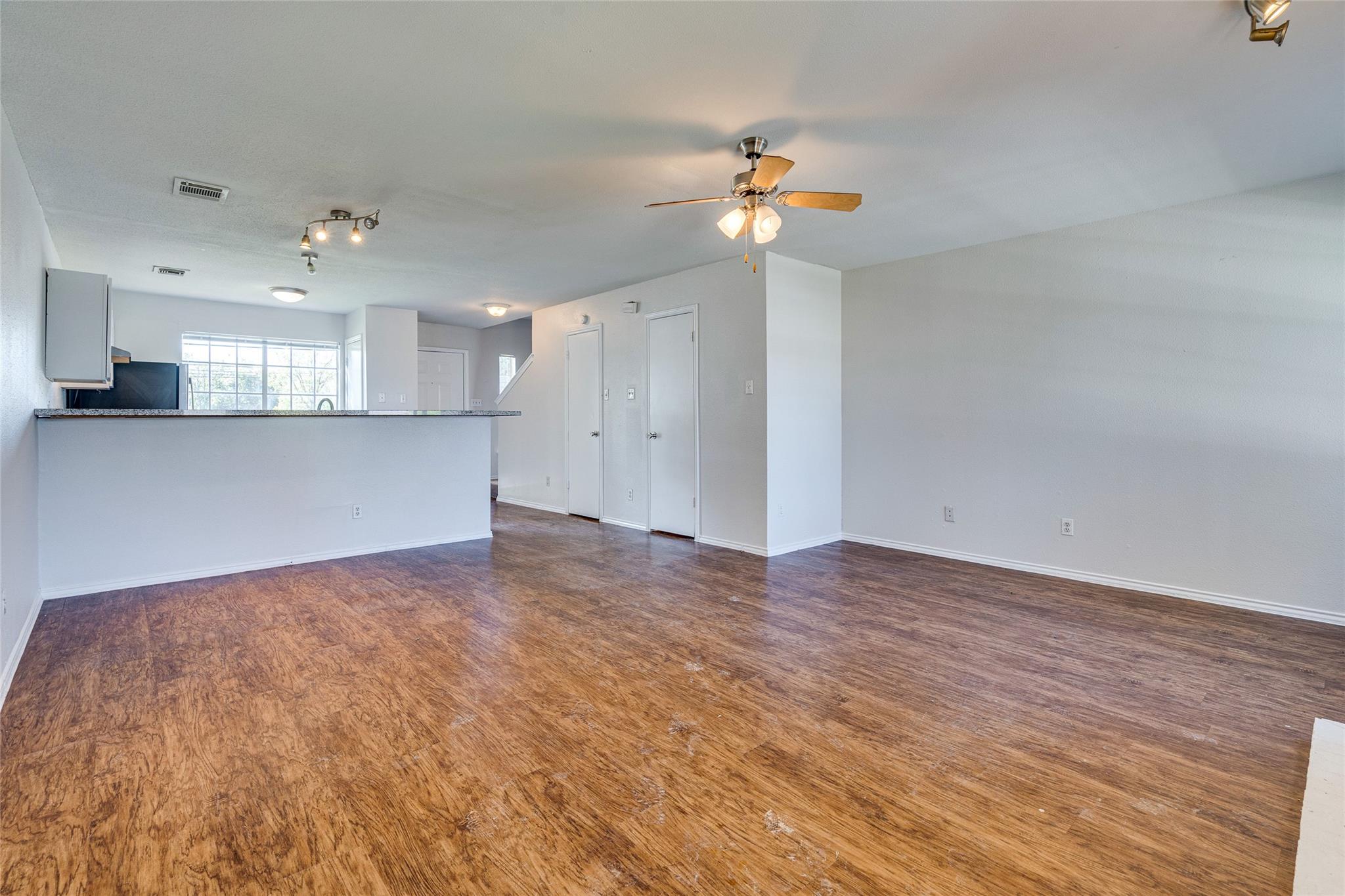 1824 River Crossing Cir D Property Photo 17