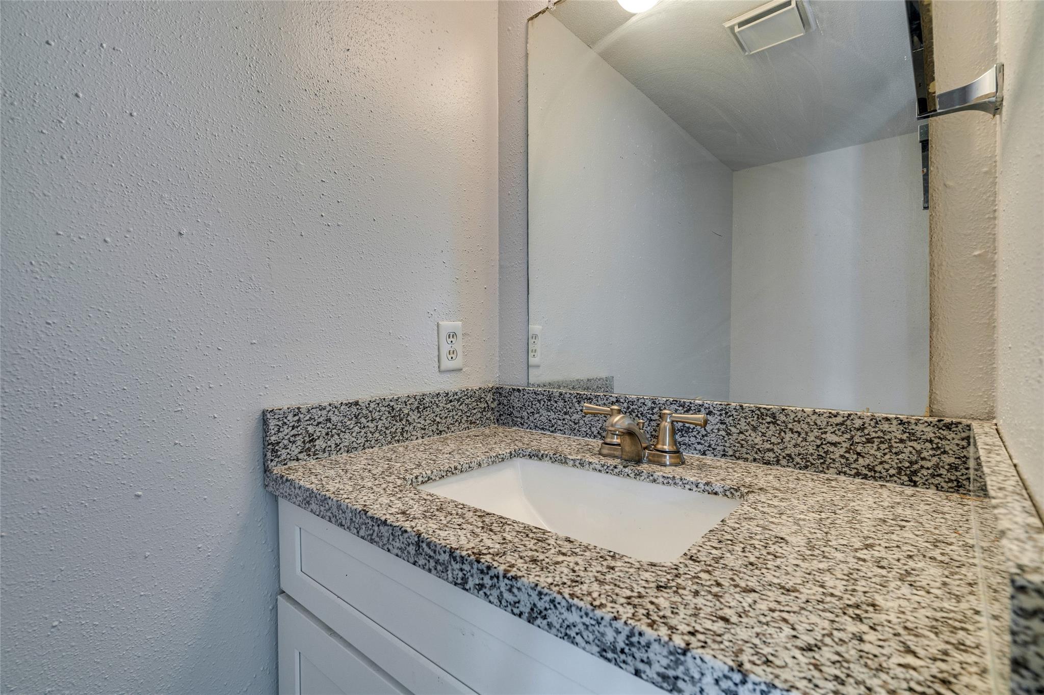 1824 River Crossing Cir D Property Photo 19