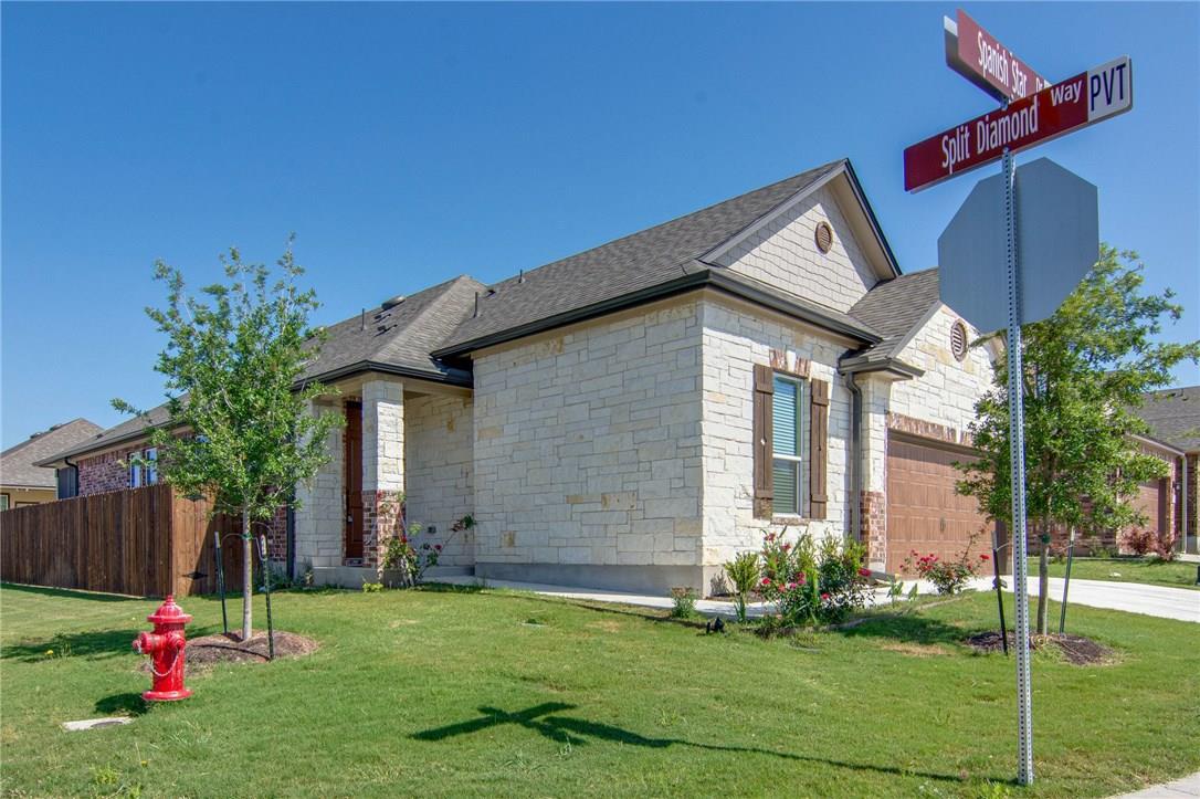 17000 Spanish Star Dr Property Photo 3