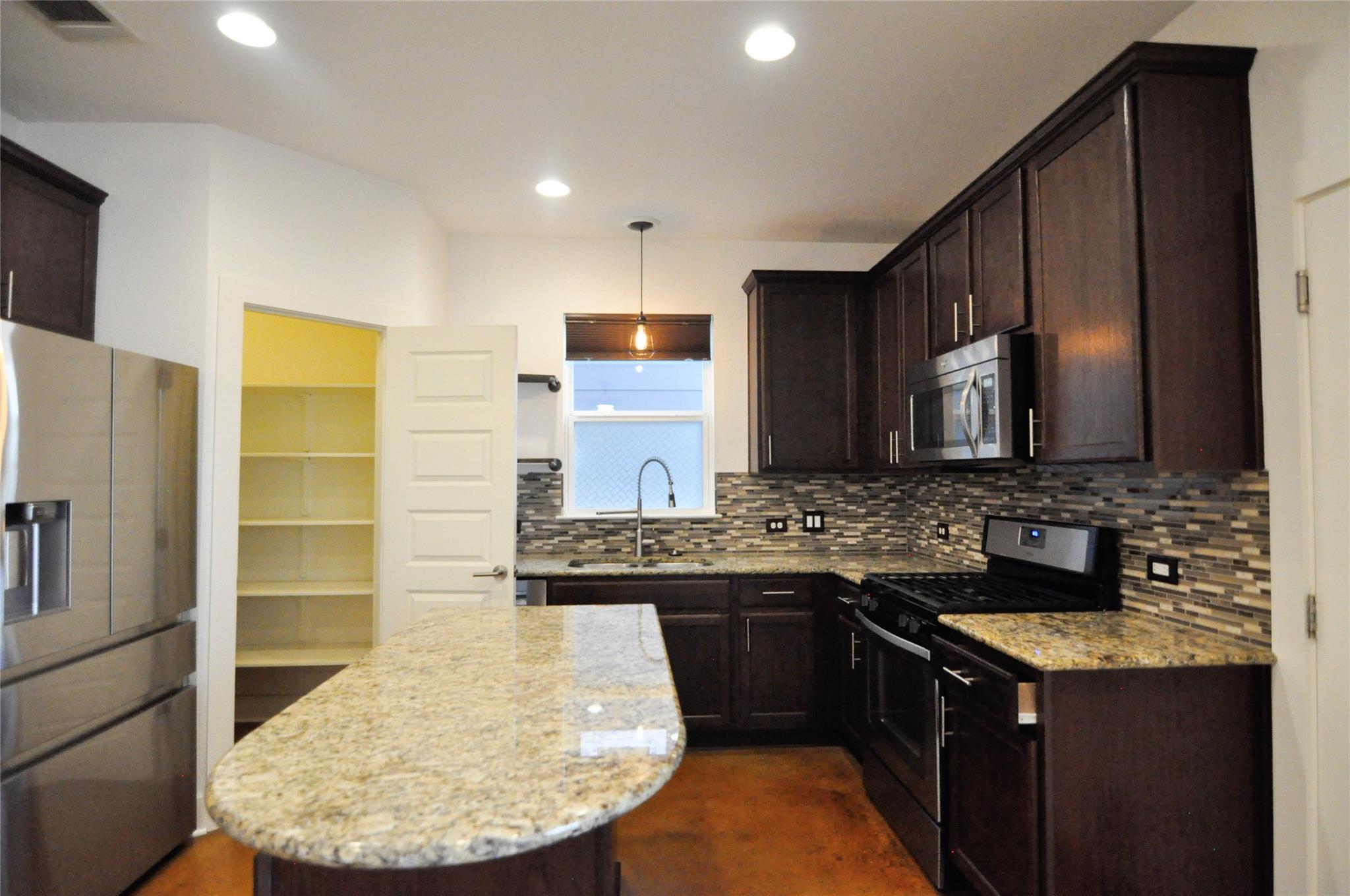 1908 Cleese Dr #173c Property Photo 7
