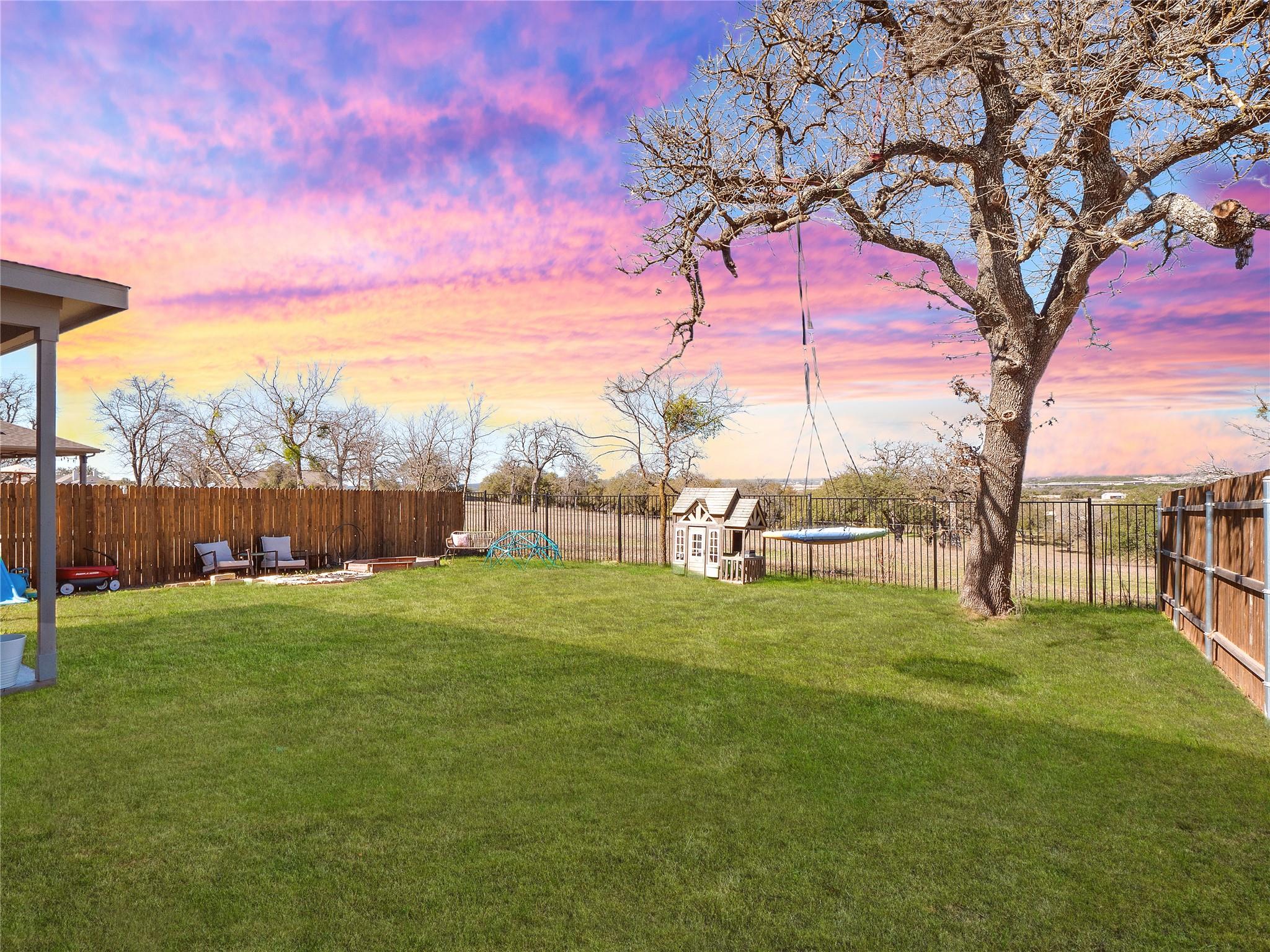 219 Zuma Dr Property Photo