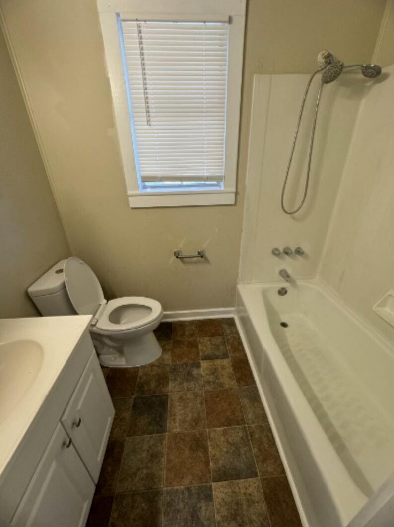 302 S Burleson St Property Photo 15