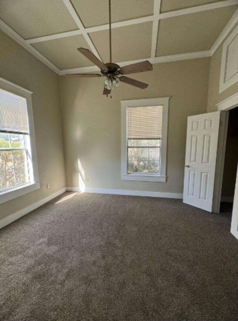 302 S Burleson St Property Photo 16
