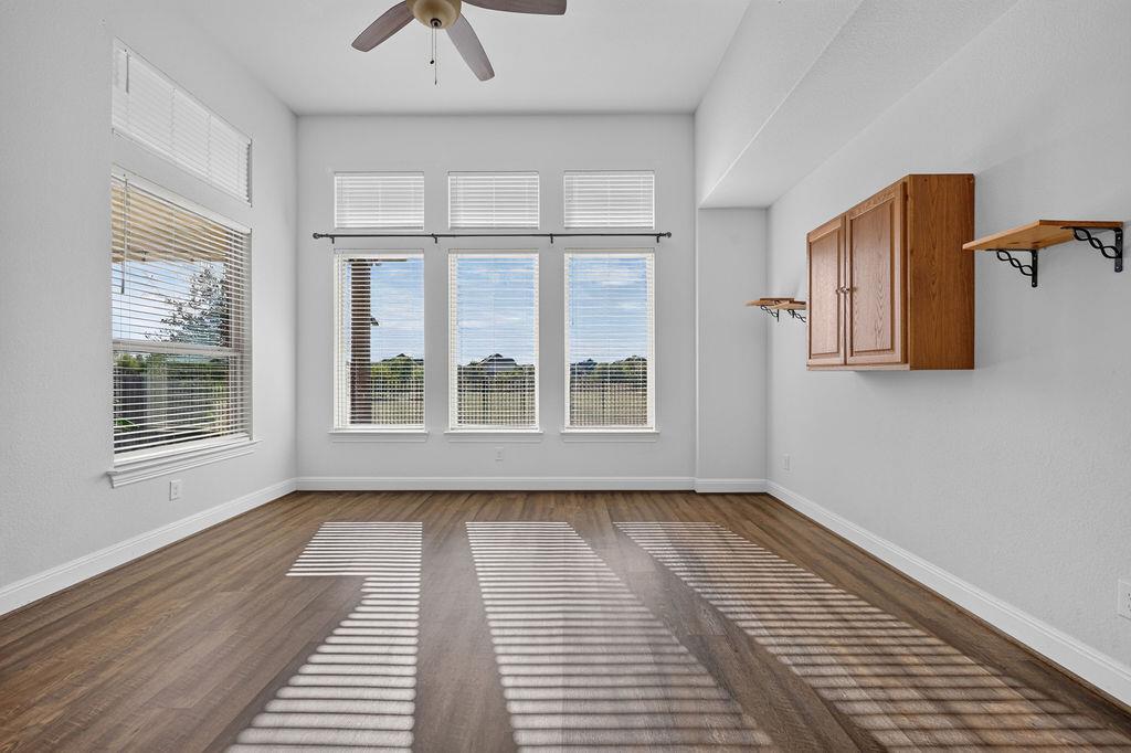 4117 Brean Down Rd Property Photo 21