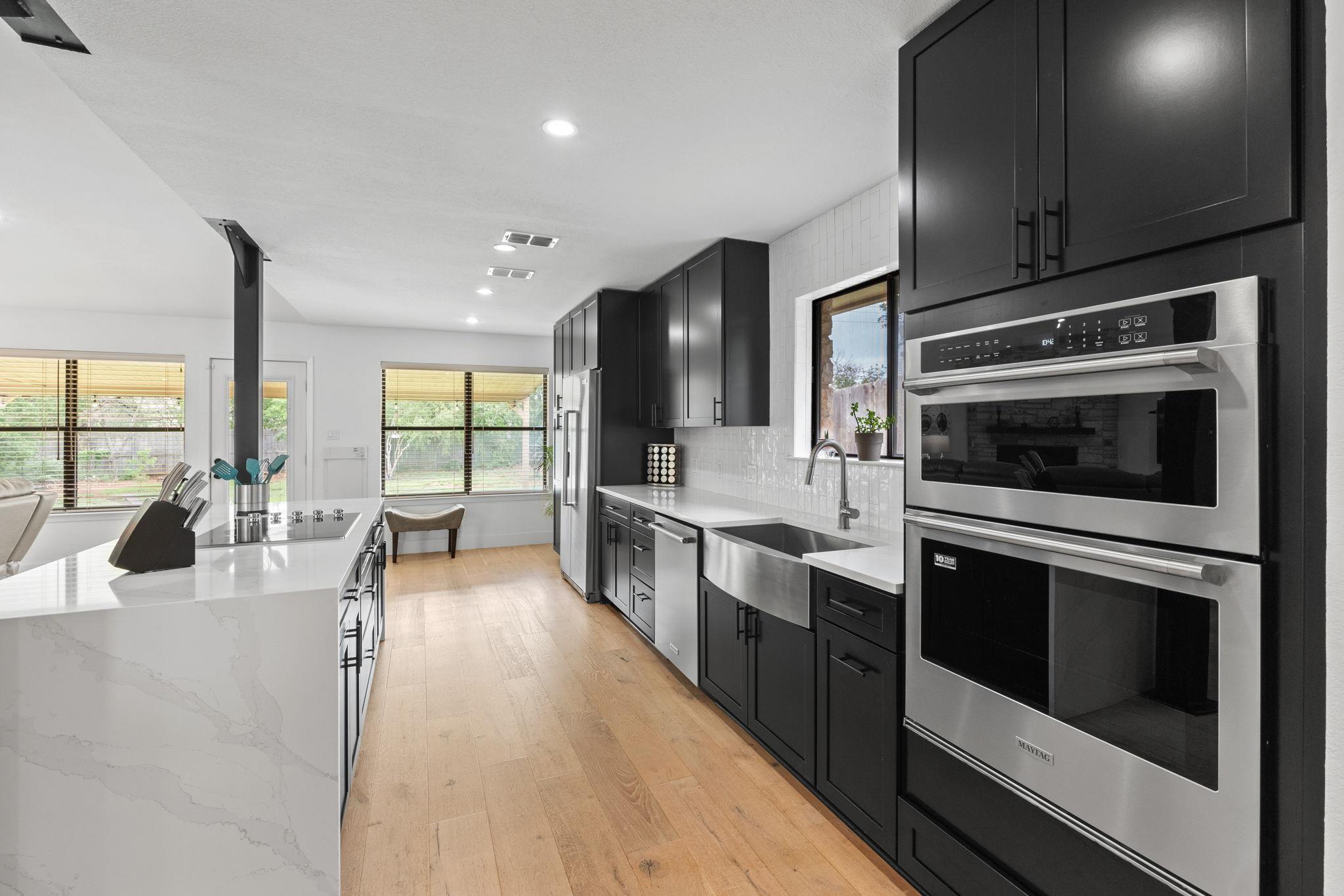 3305 Eldorado Trl Property Photo 2