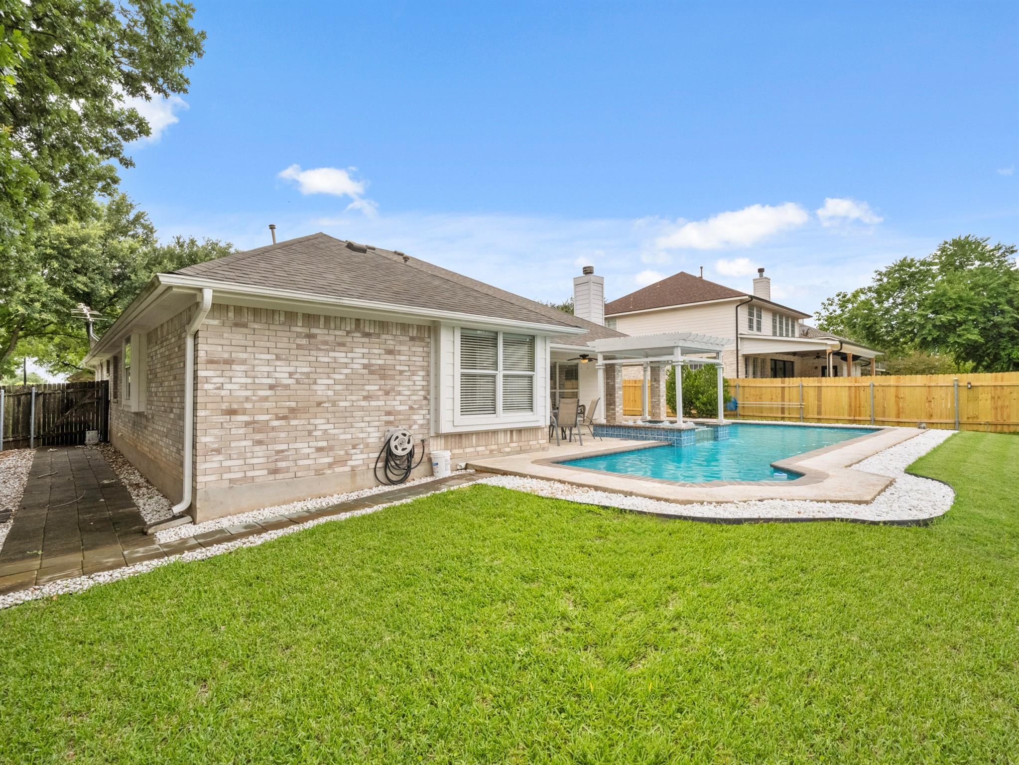 2520 Butler National Dr Property Photo 6