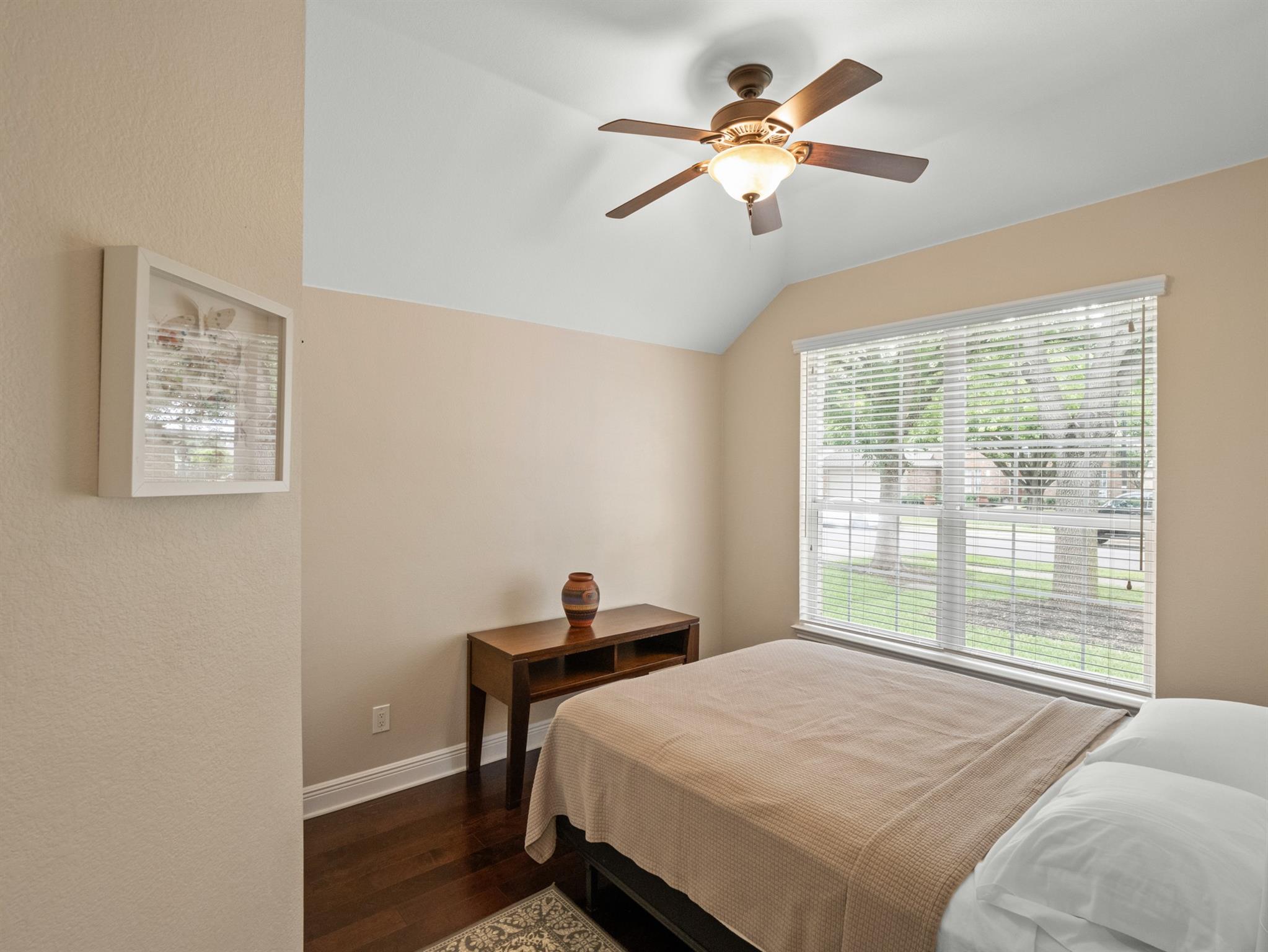 2520 Butler National Dr Property Photo 18
