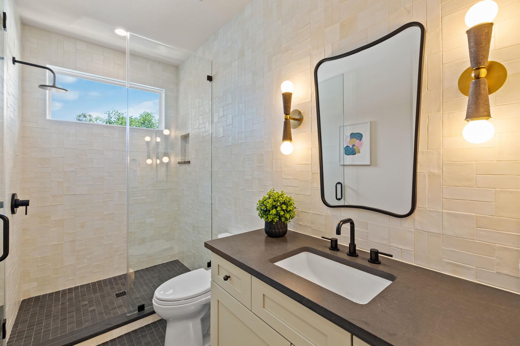 5408 Montview St Property Photo 34
