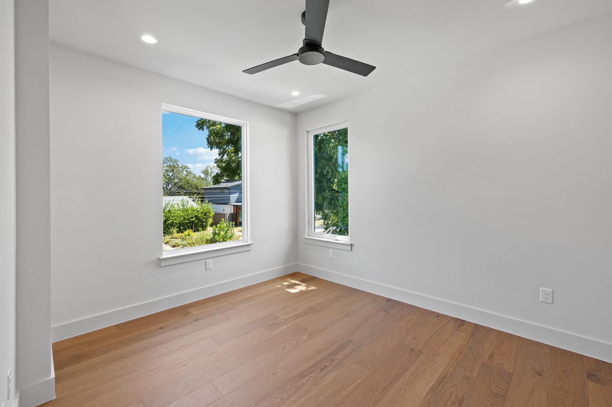 5408 Montview St Property Photo 35
