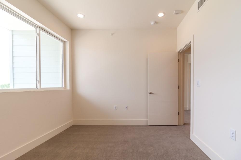 604 N Bluff Dr #245 Property Photo 14