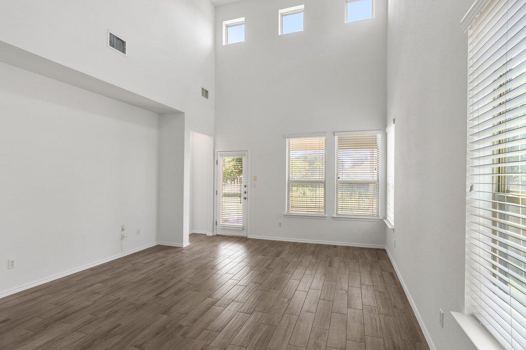 5325 Kara Dr Property Photo 10