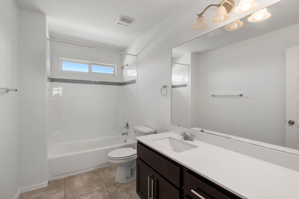 5325 Kara Dr Property Photo 28