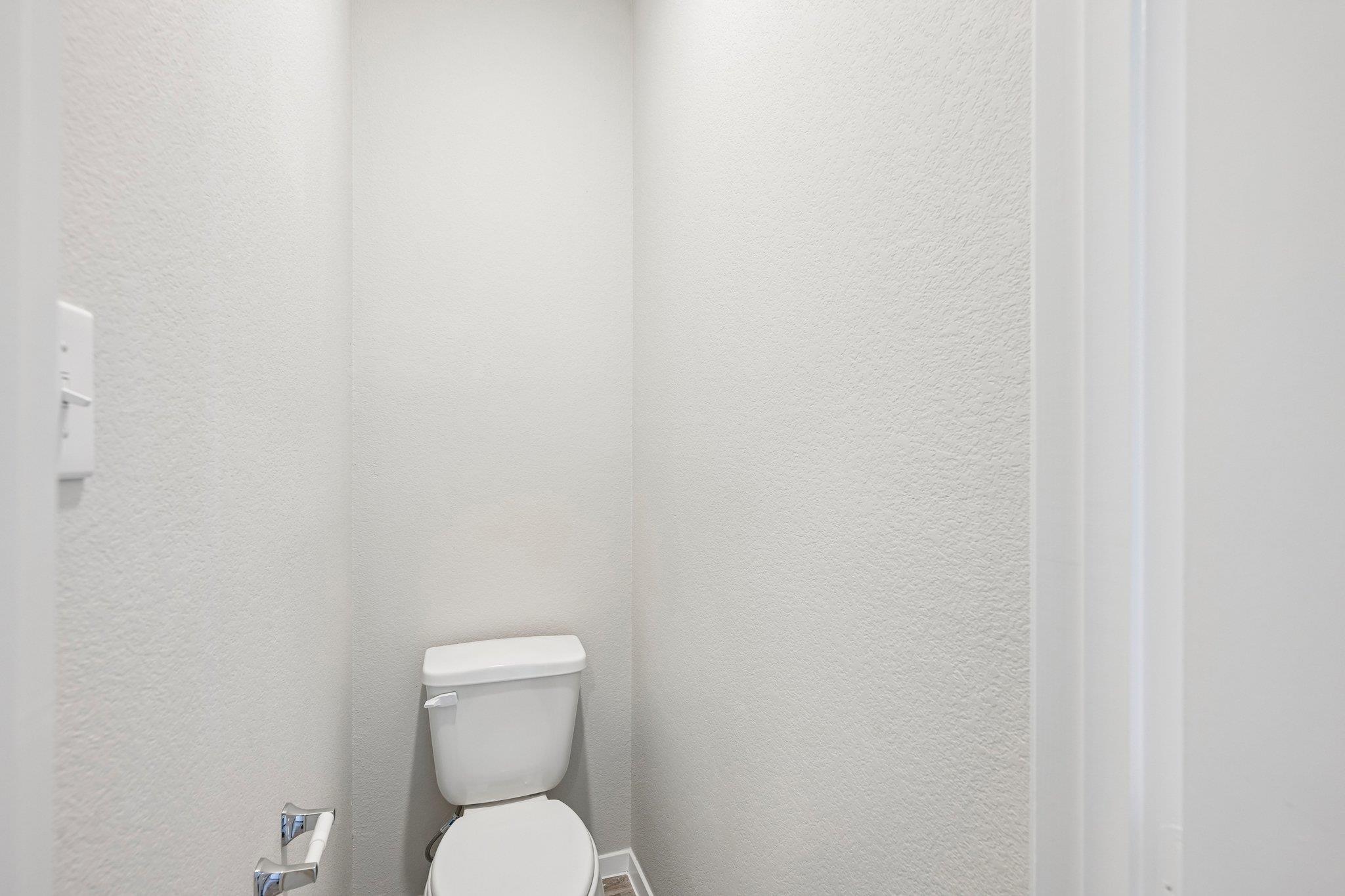 358 Golden Paint Trl Property Photo 17