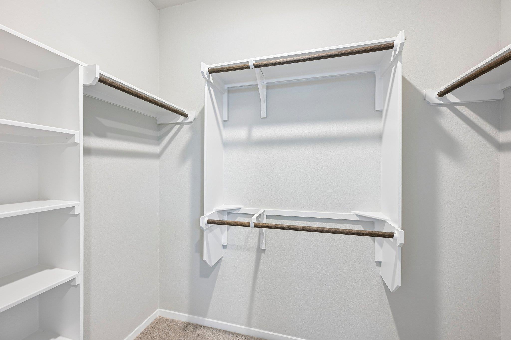 358 Golden Paint Trl Property Photo 18