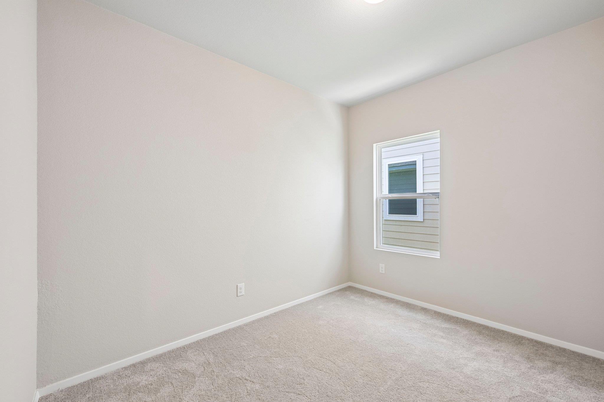 358 Golden Paint Trl Property Photo 21