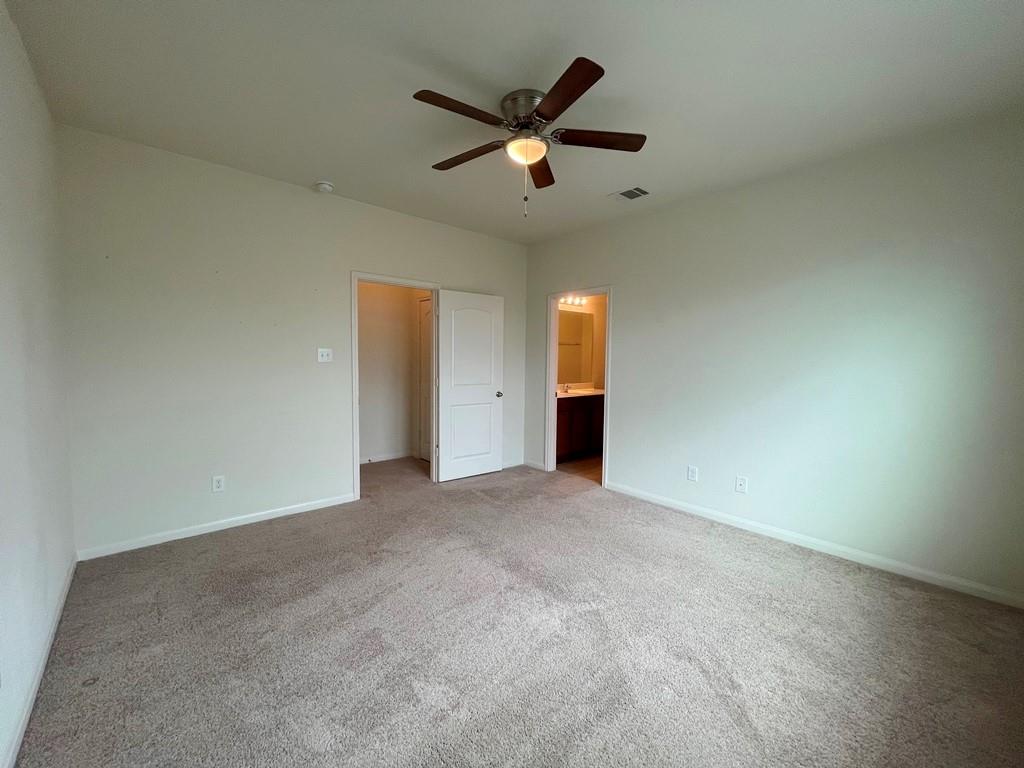 408 Farmer Ln Property Photo 23