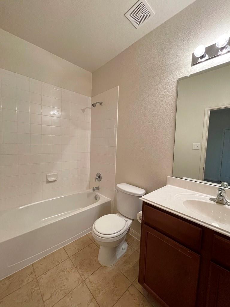 408 Farmer Ln Property Photo 24