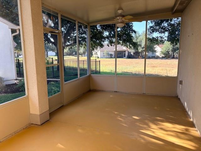 318 Crockett Loop Property Photo 13