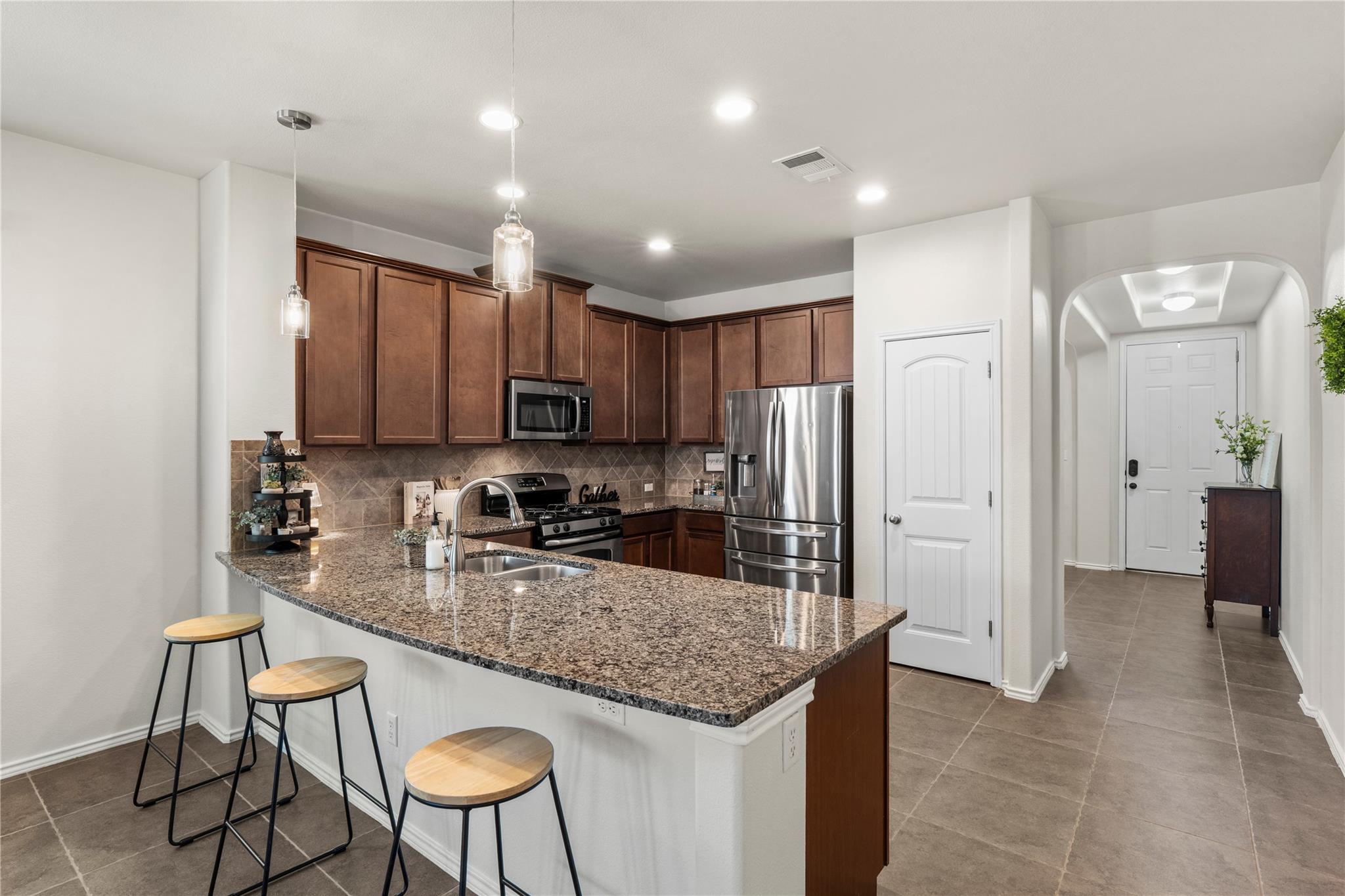 1366 Heep Run Property Photo 8