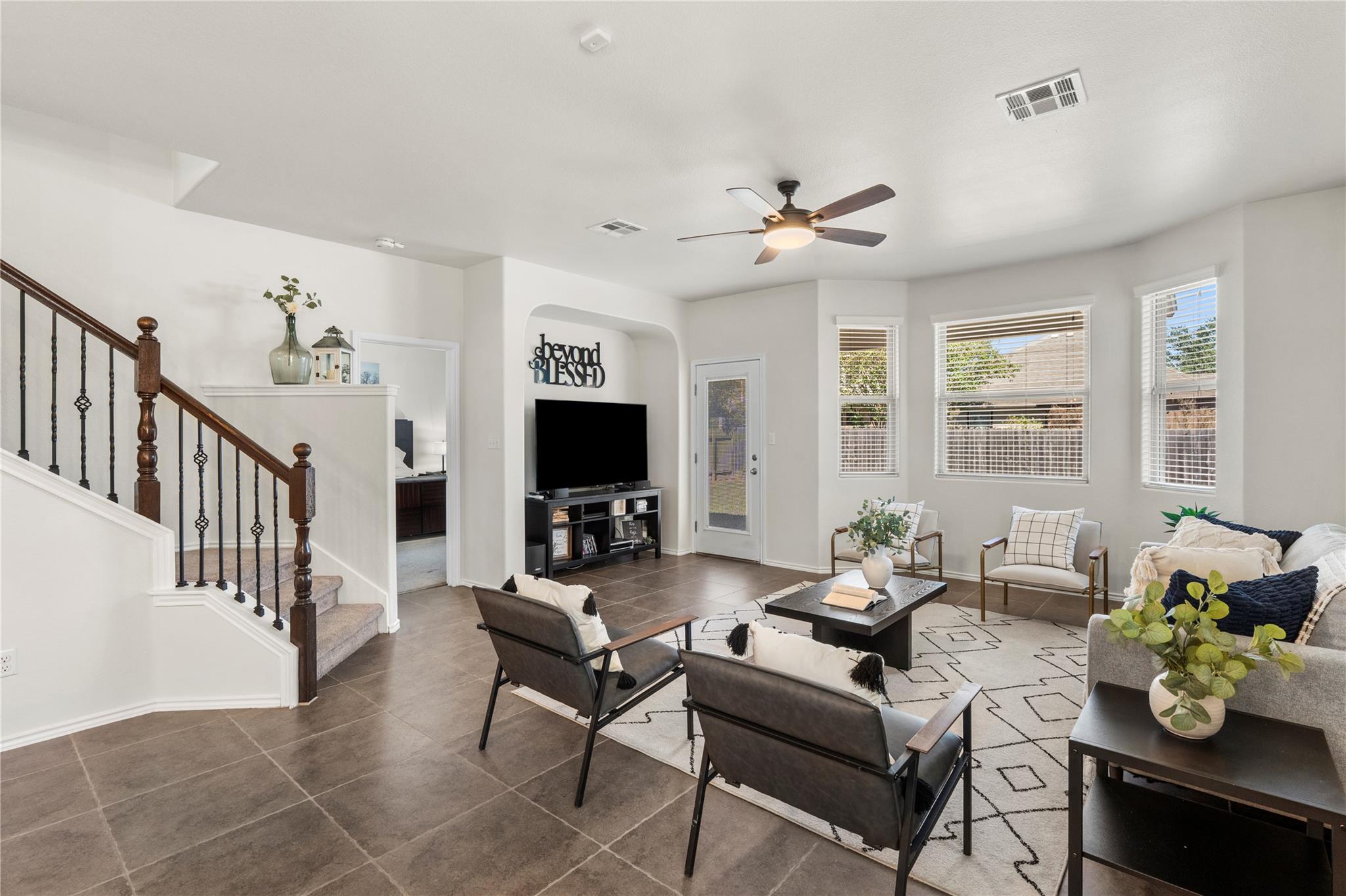 1366 Heep Run Property Photo 10