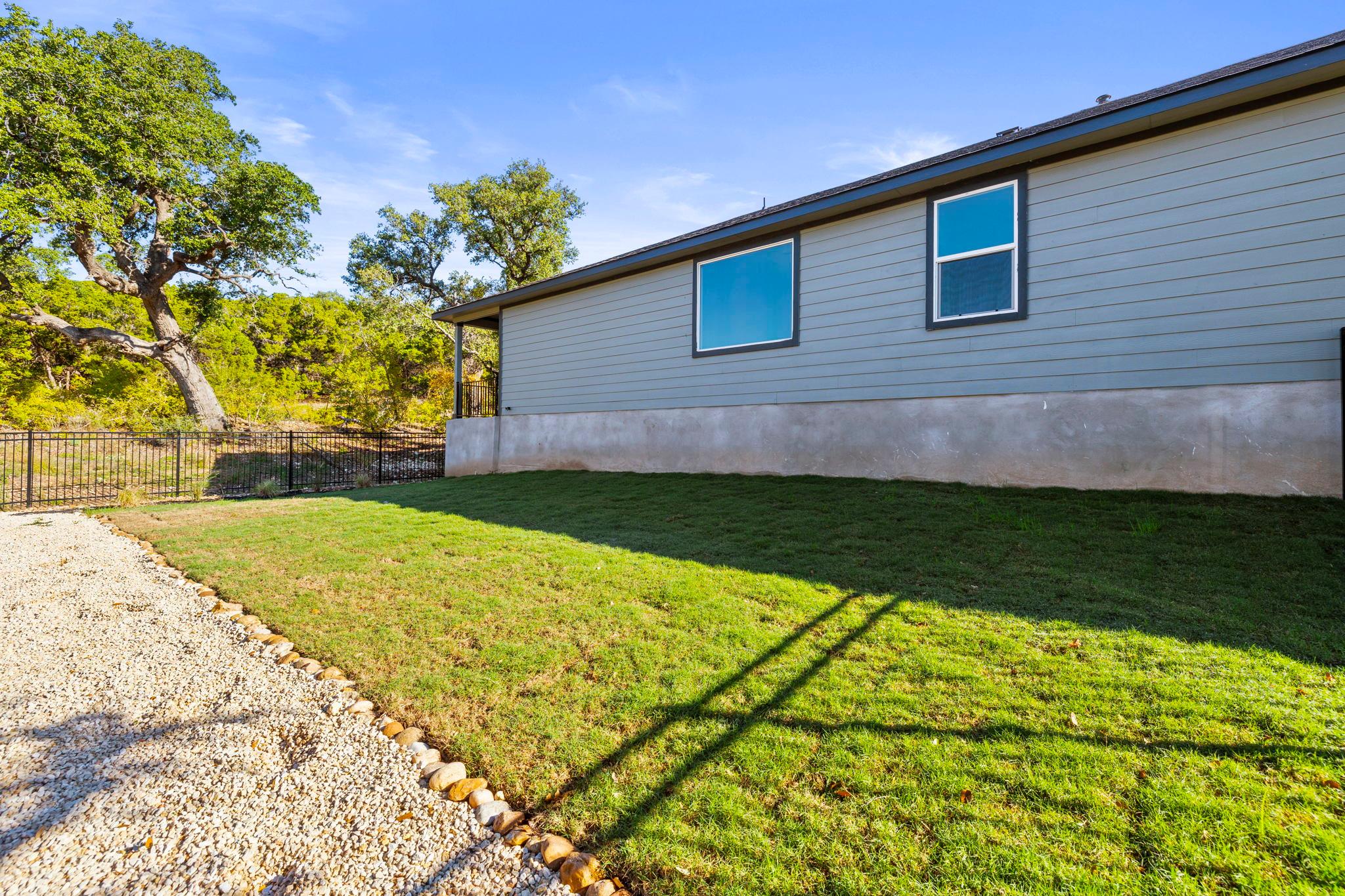 212 Florenz Ln Property Photo 27