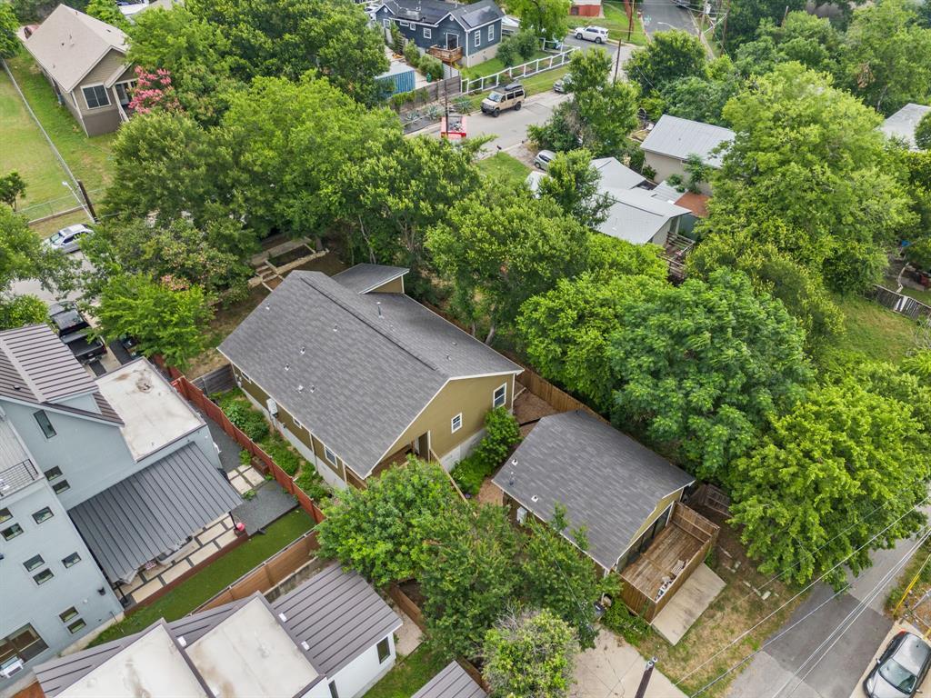 2111 E 8th St Property Photo 38