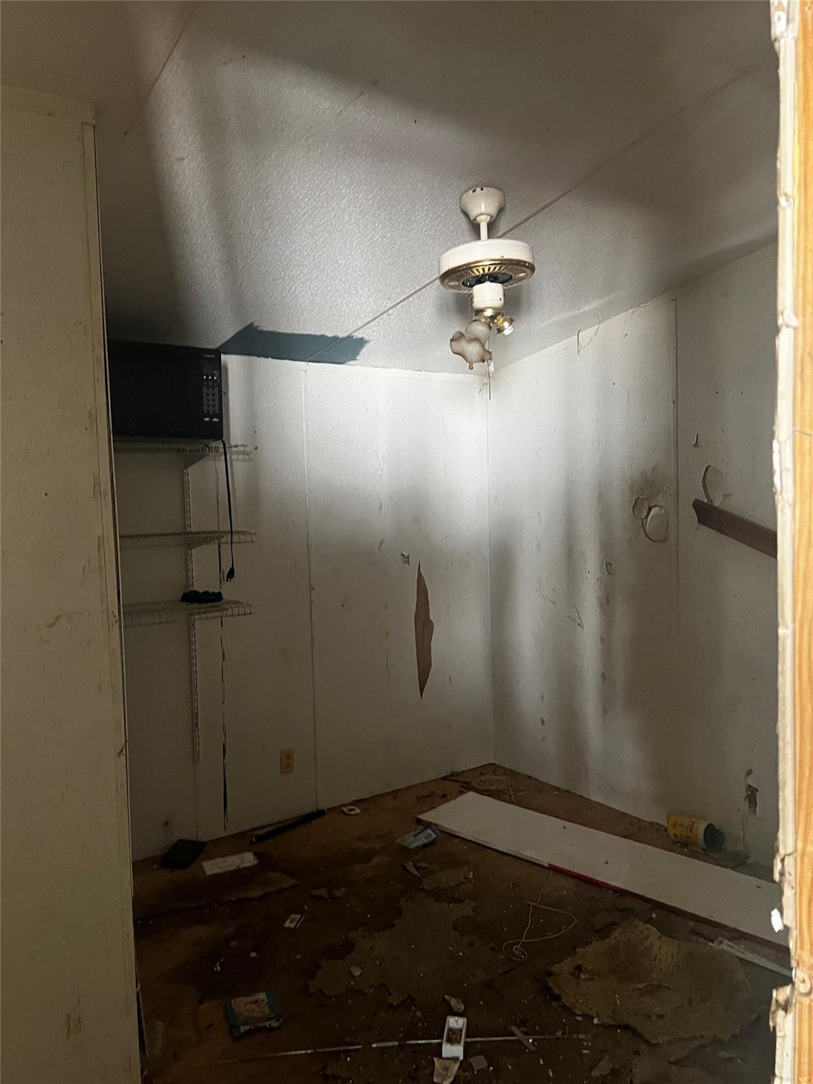 7107 Cowpoke Trl Property Photo 6