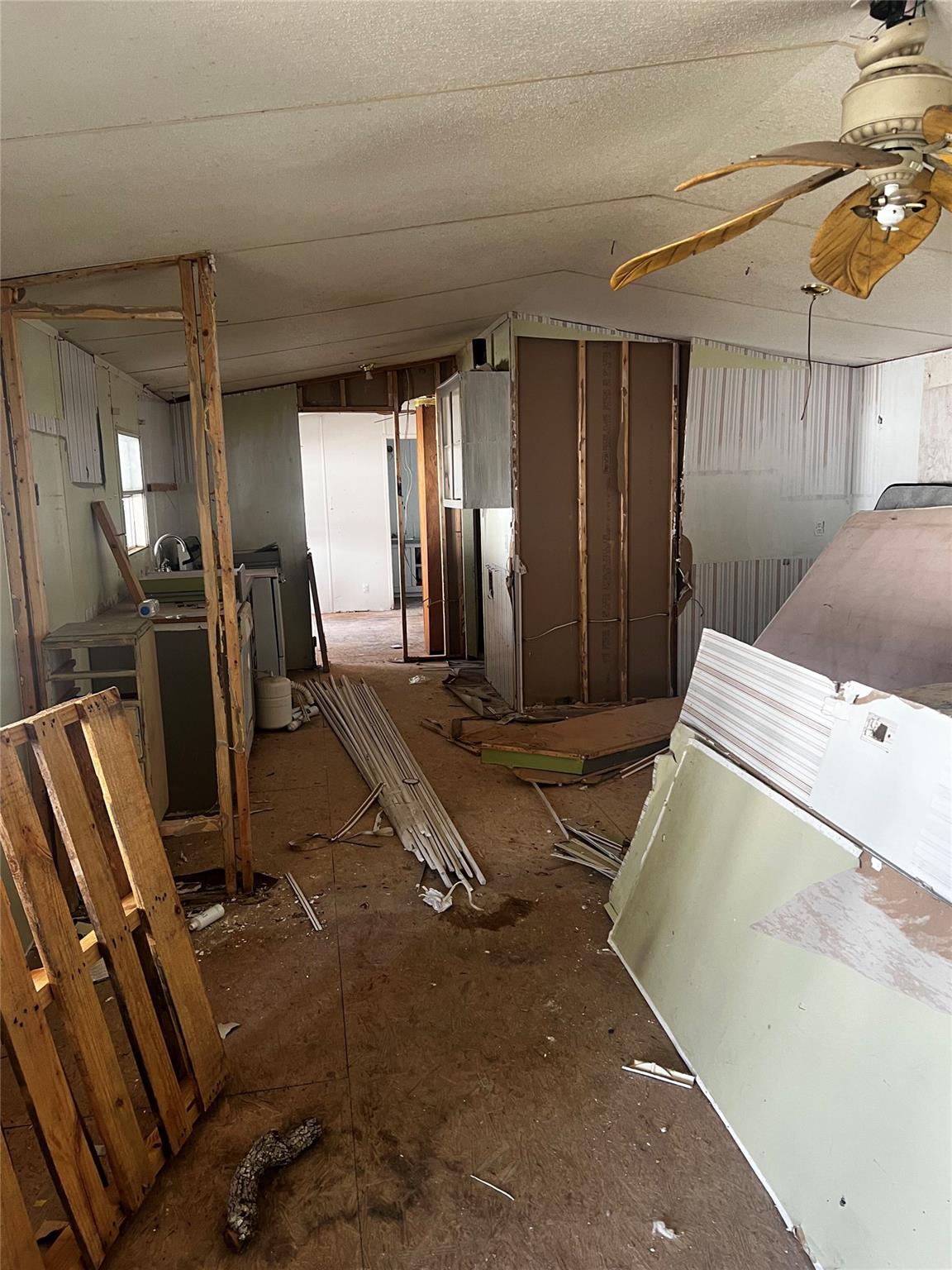 7107 Cowpoke Trl Property Photo 8