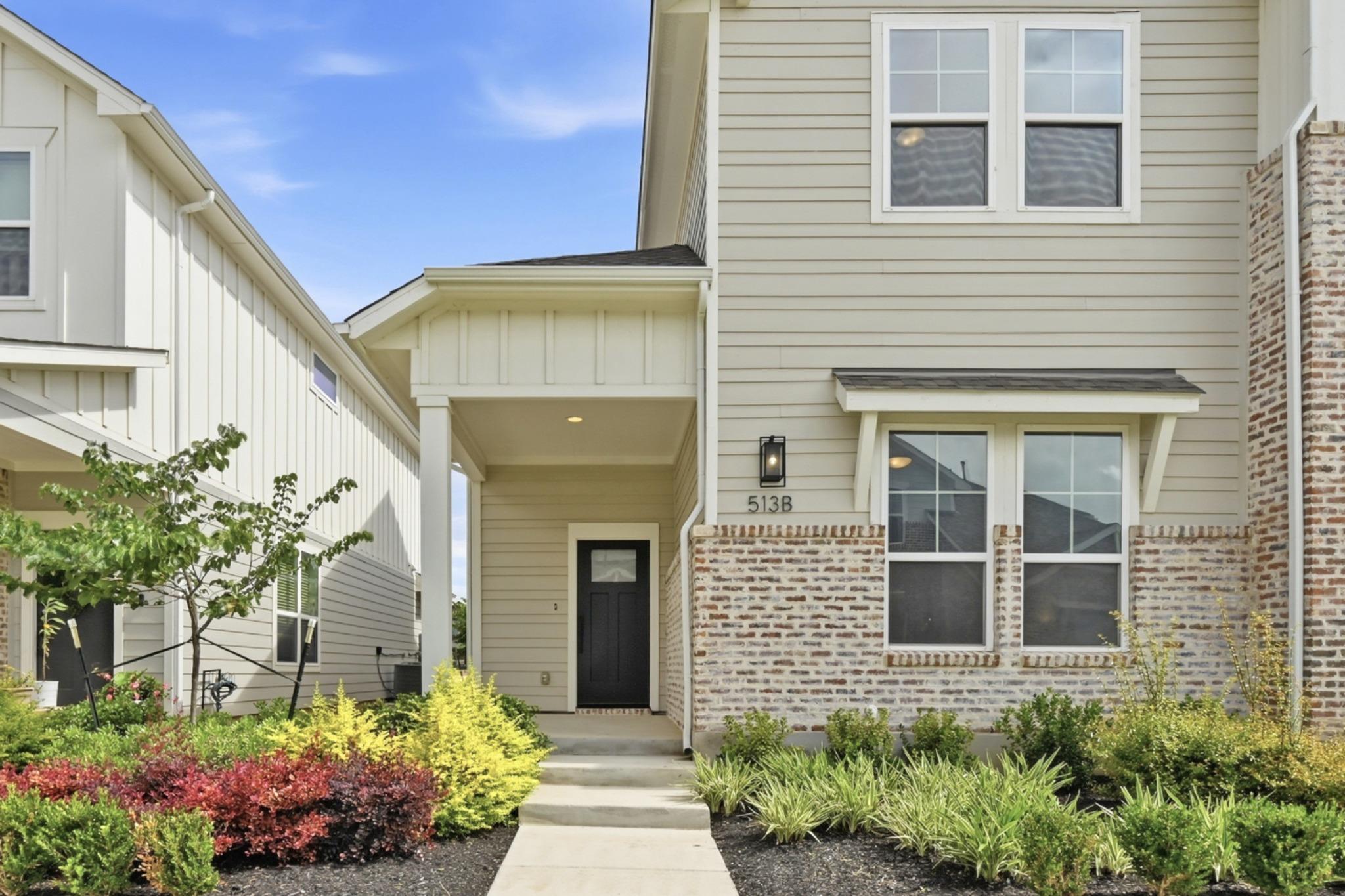 513 Burlington Dr #b Property Photo 3