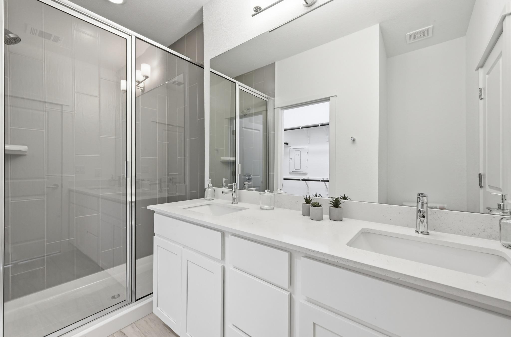 513 Burlington Dr #b Property Photo 15