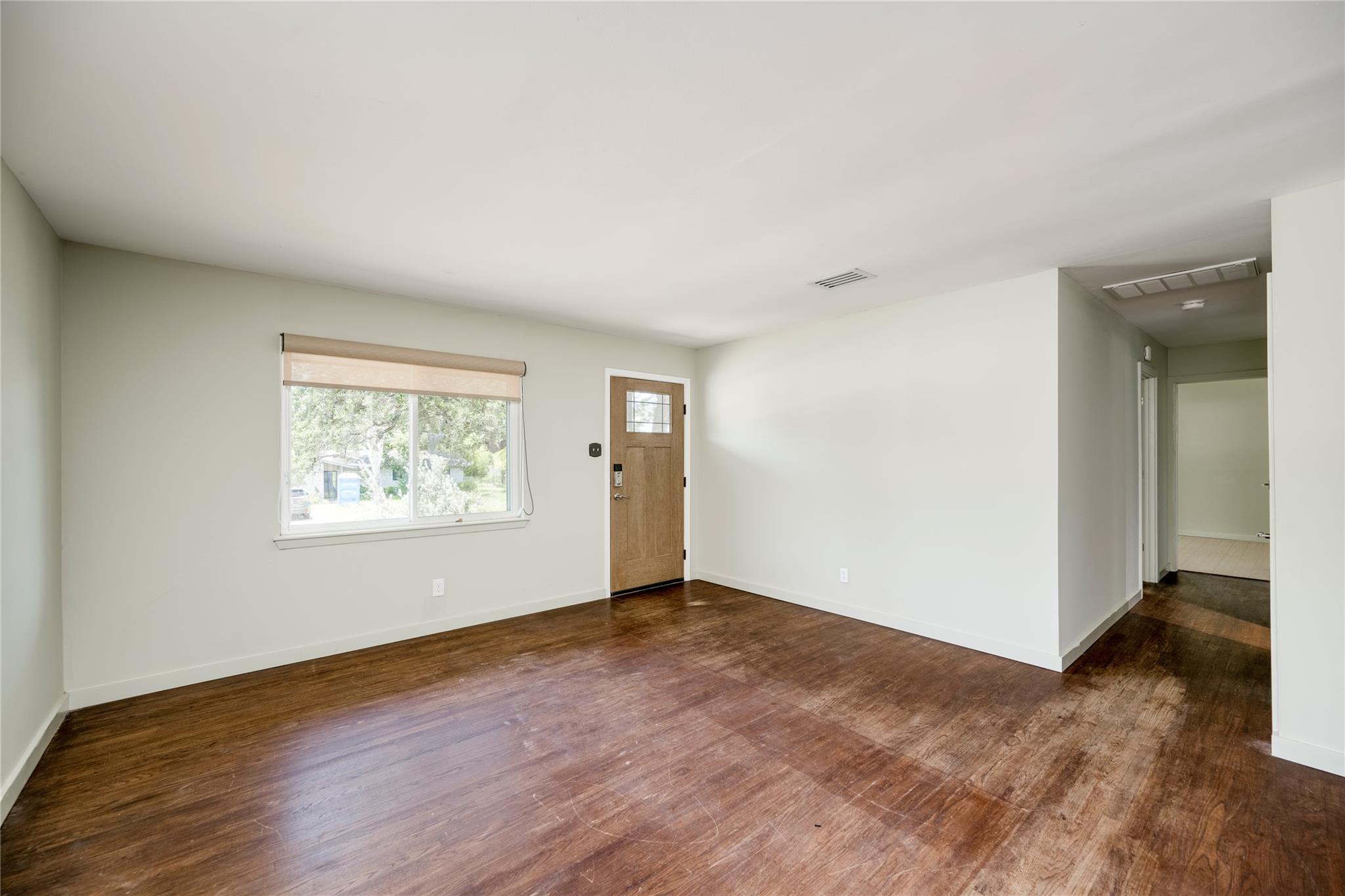 1707 Overhill Dr Property Photo 7