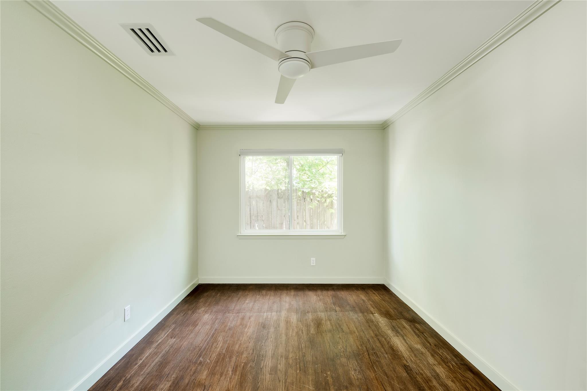 1707 Overhill Dr Property Photo 13