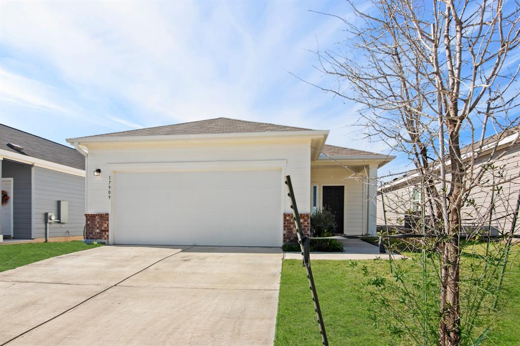 17909 Shafer Dr Property Photo