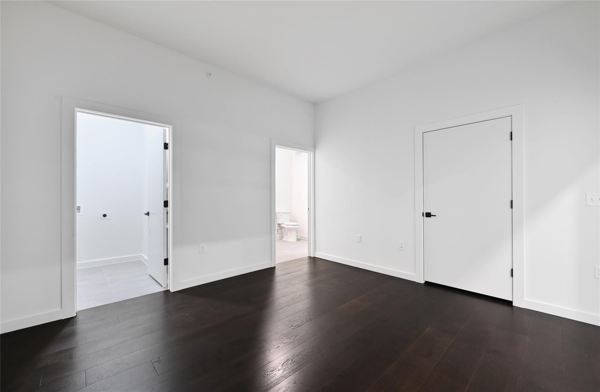 2209 S 1st St #107 Property Photo 17
