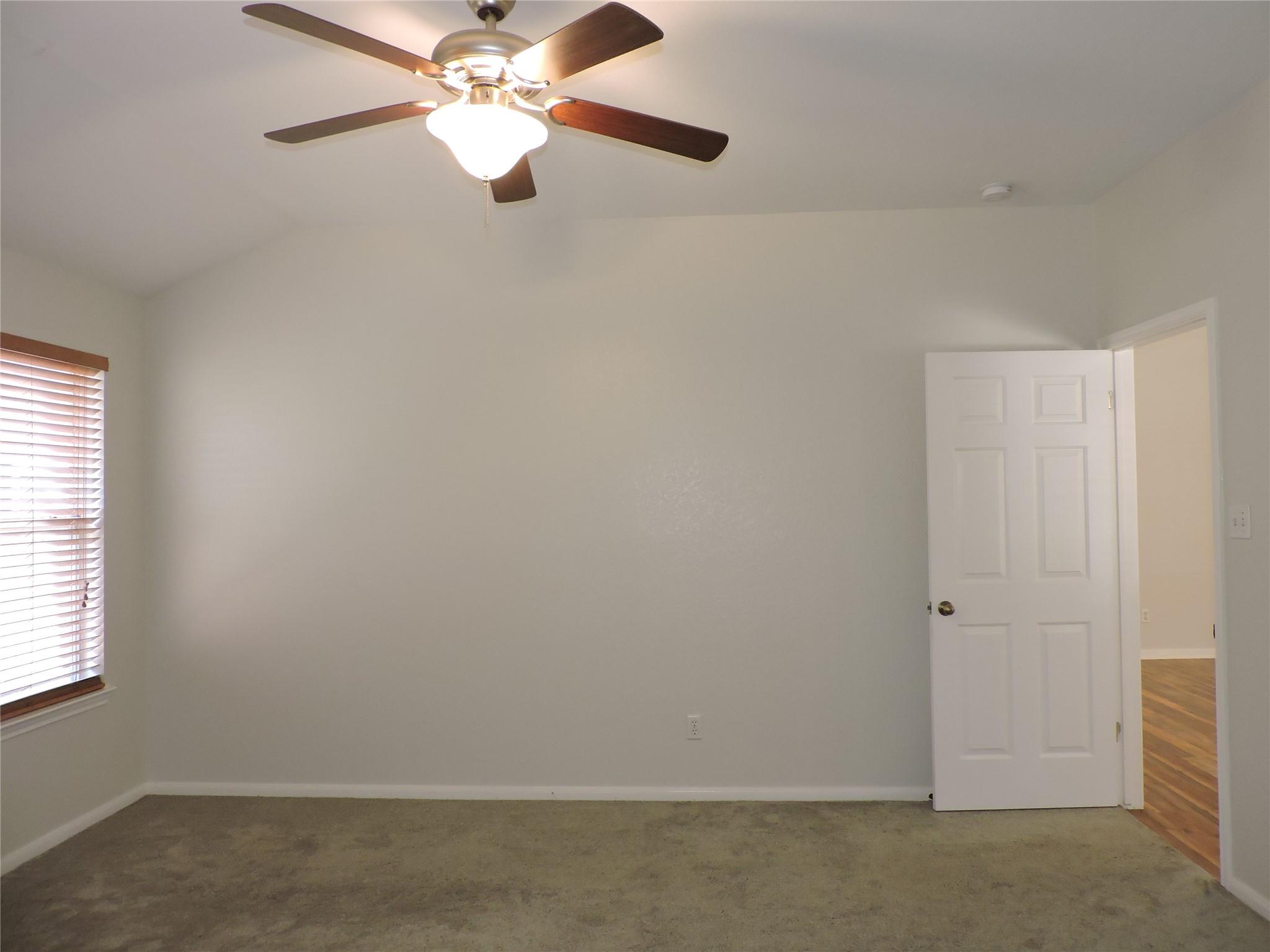 1404 Peachtree Valley Dr Property Photo 19