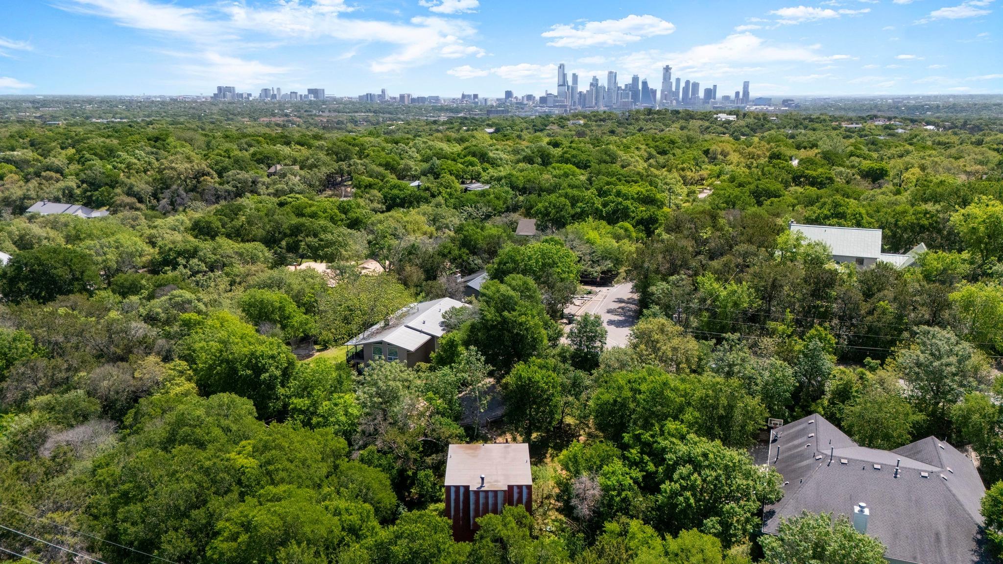 20 N Peak Rd Property Photo 2