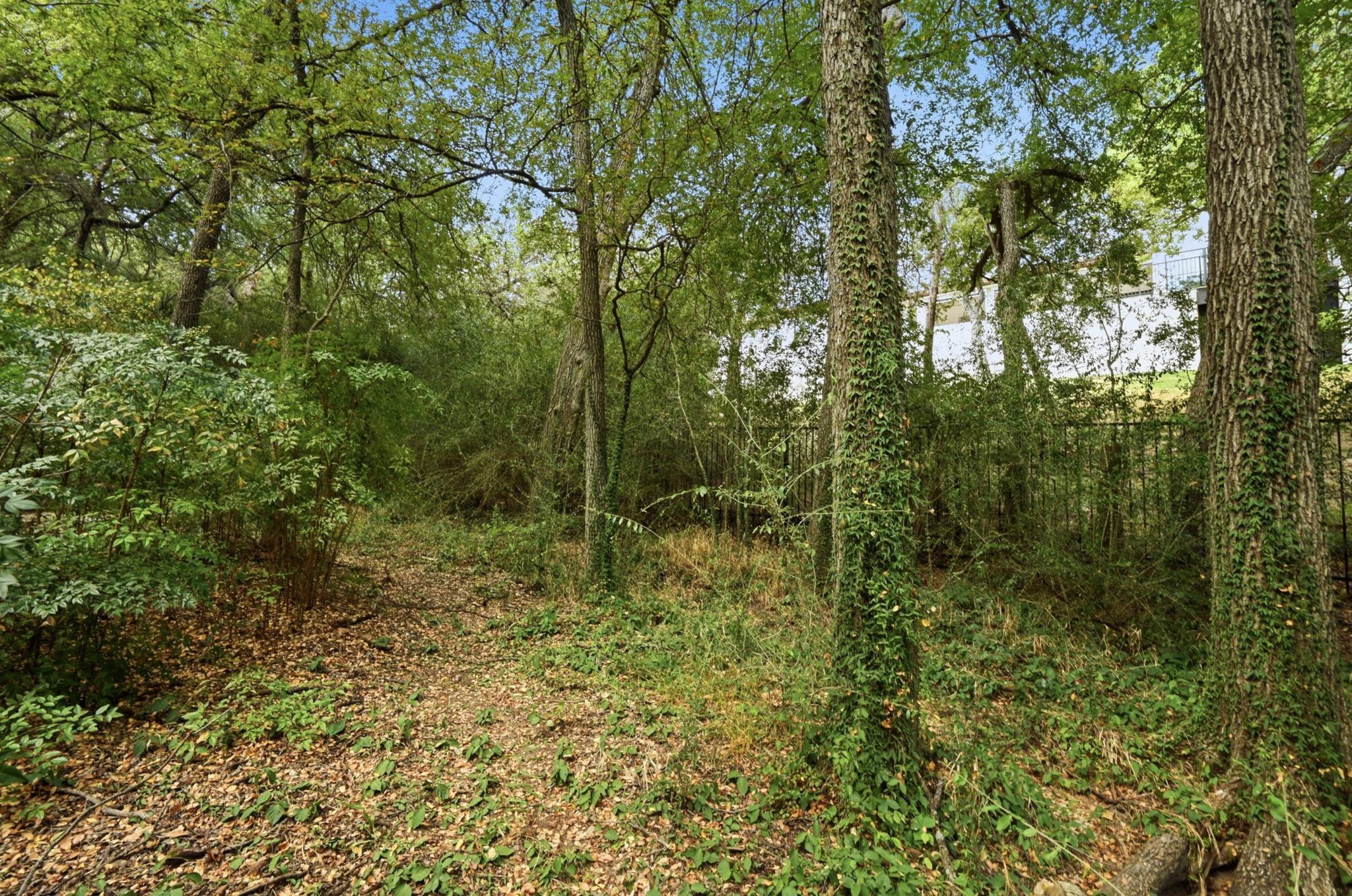 20 N Peak Rd Property Photo 9