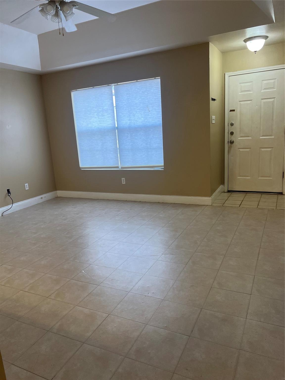 208 Jan Ln Property Photo 4