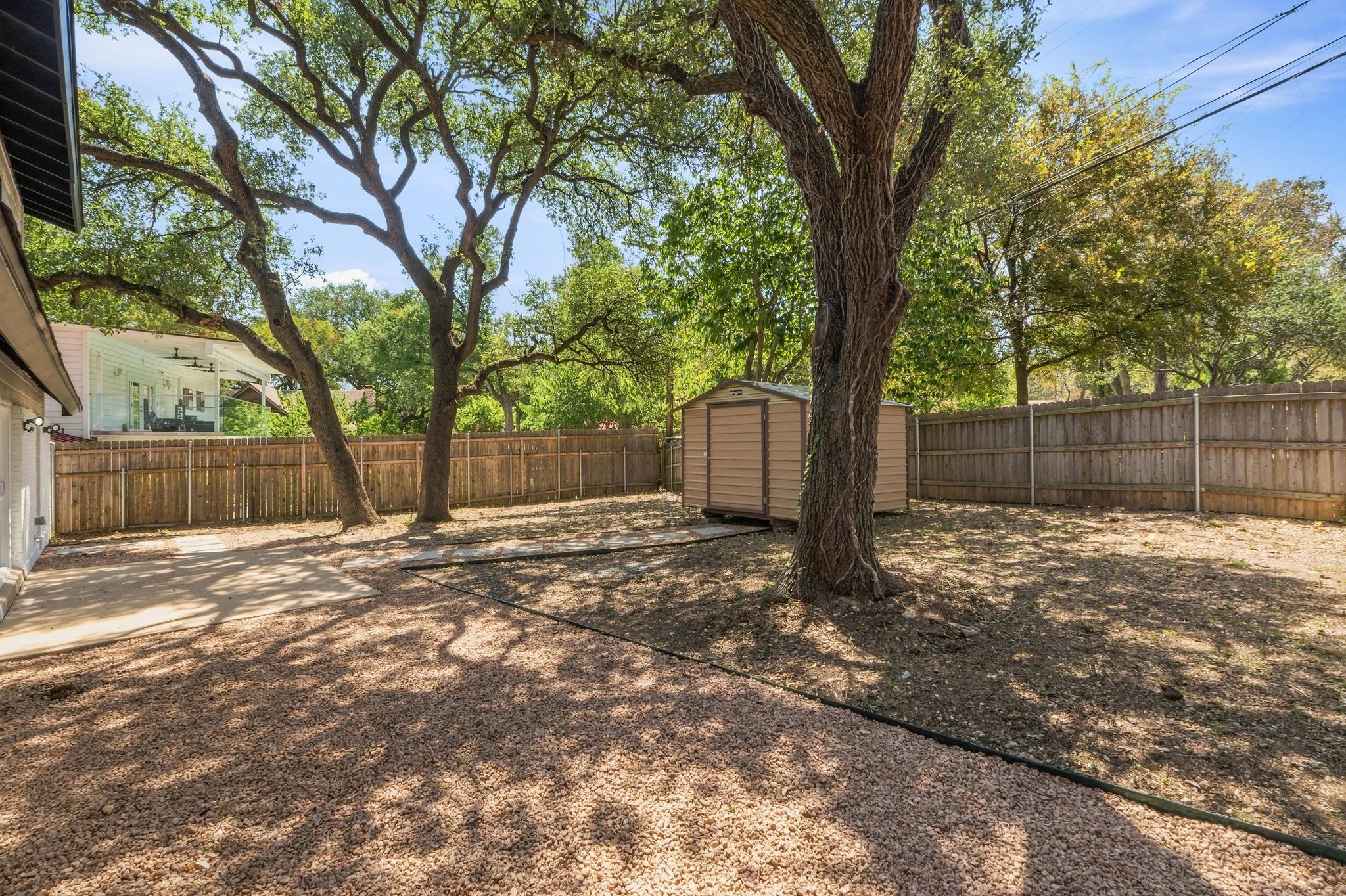 903 Potomac Path Property Photo 33