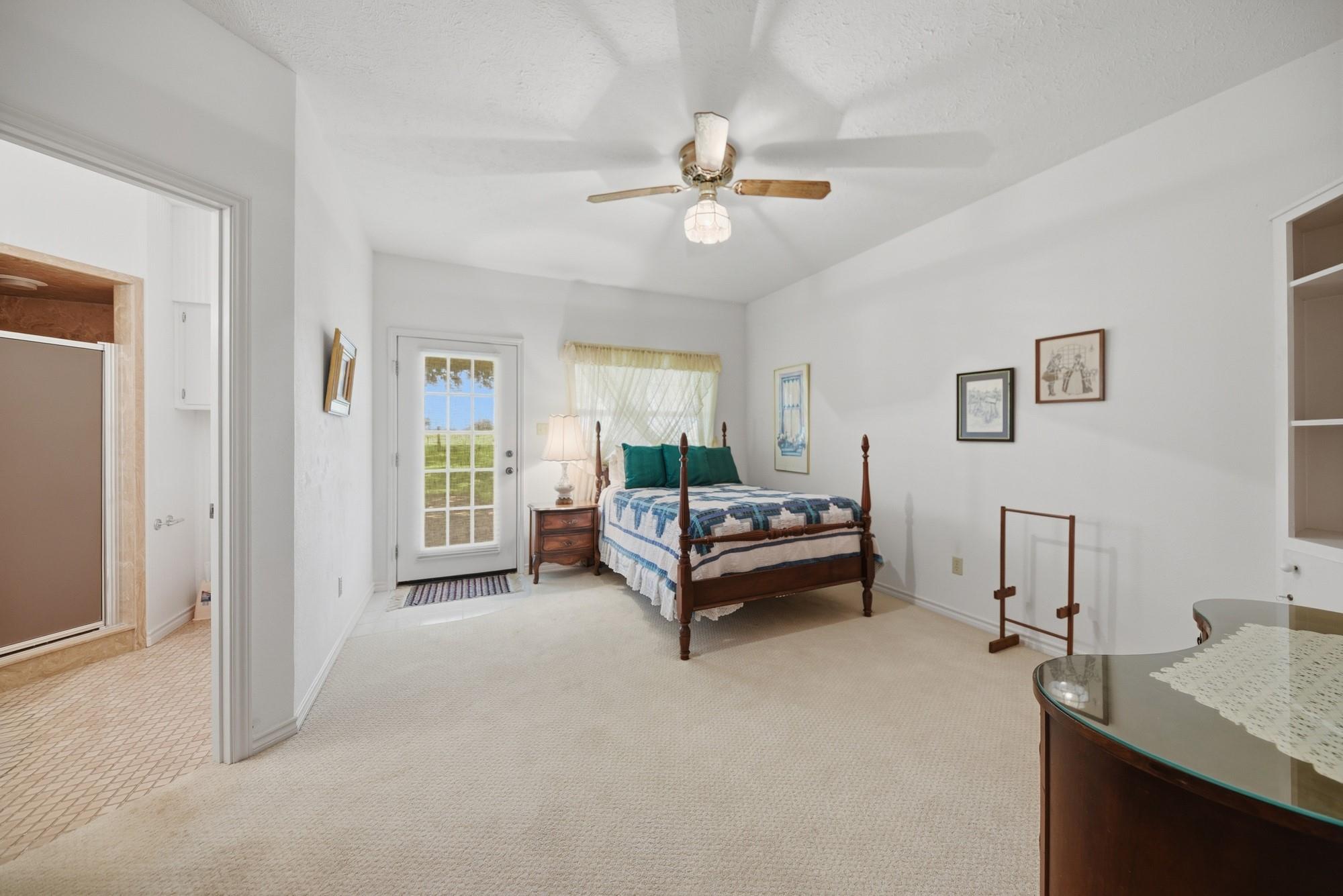 1552 Holub Rd Property Photo 32